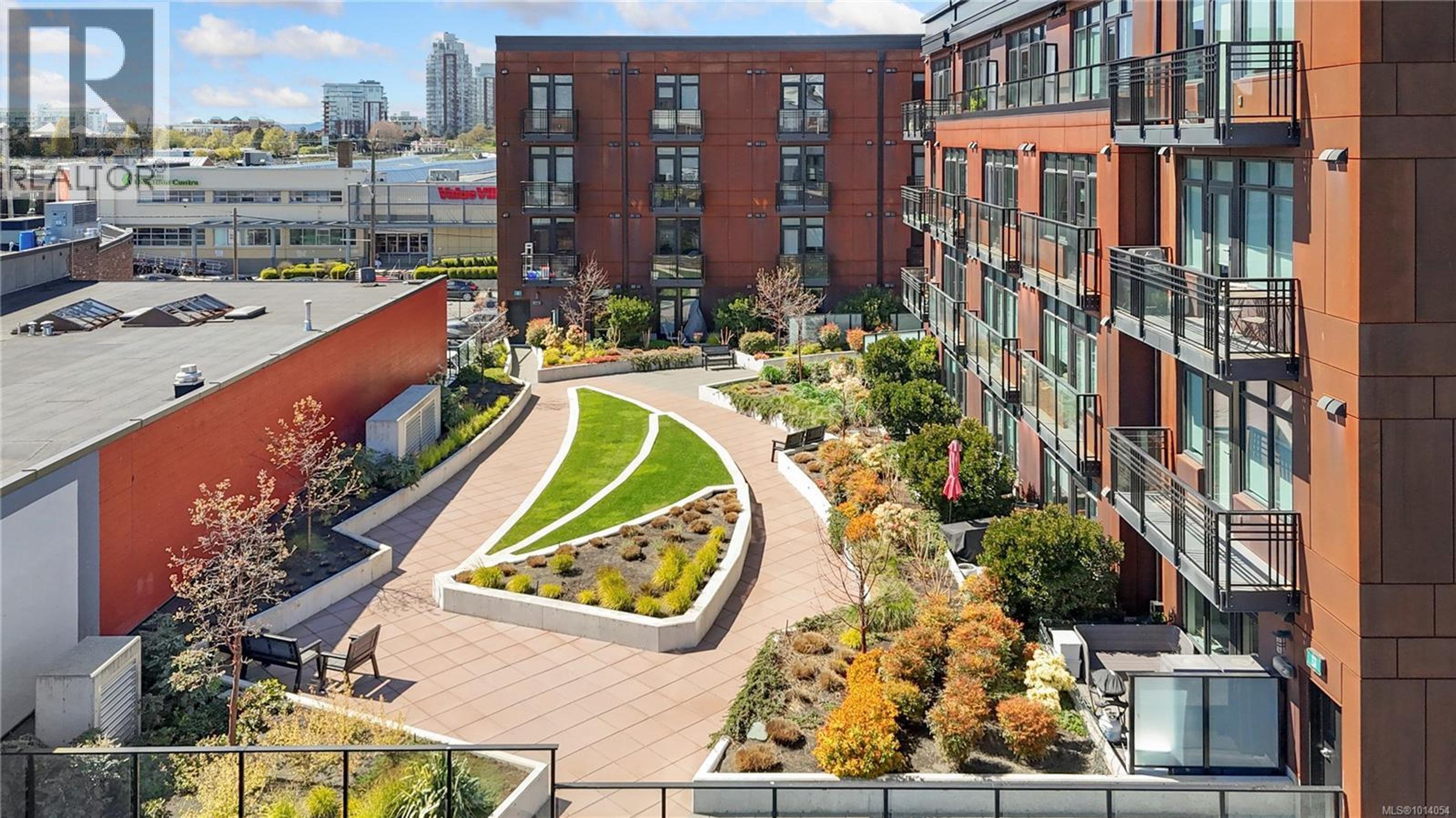 515 Chatham St, Victoria - Exteriors - Photo 3