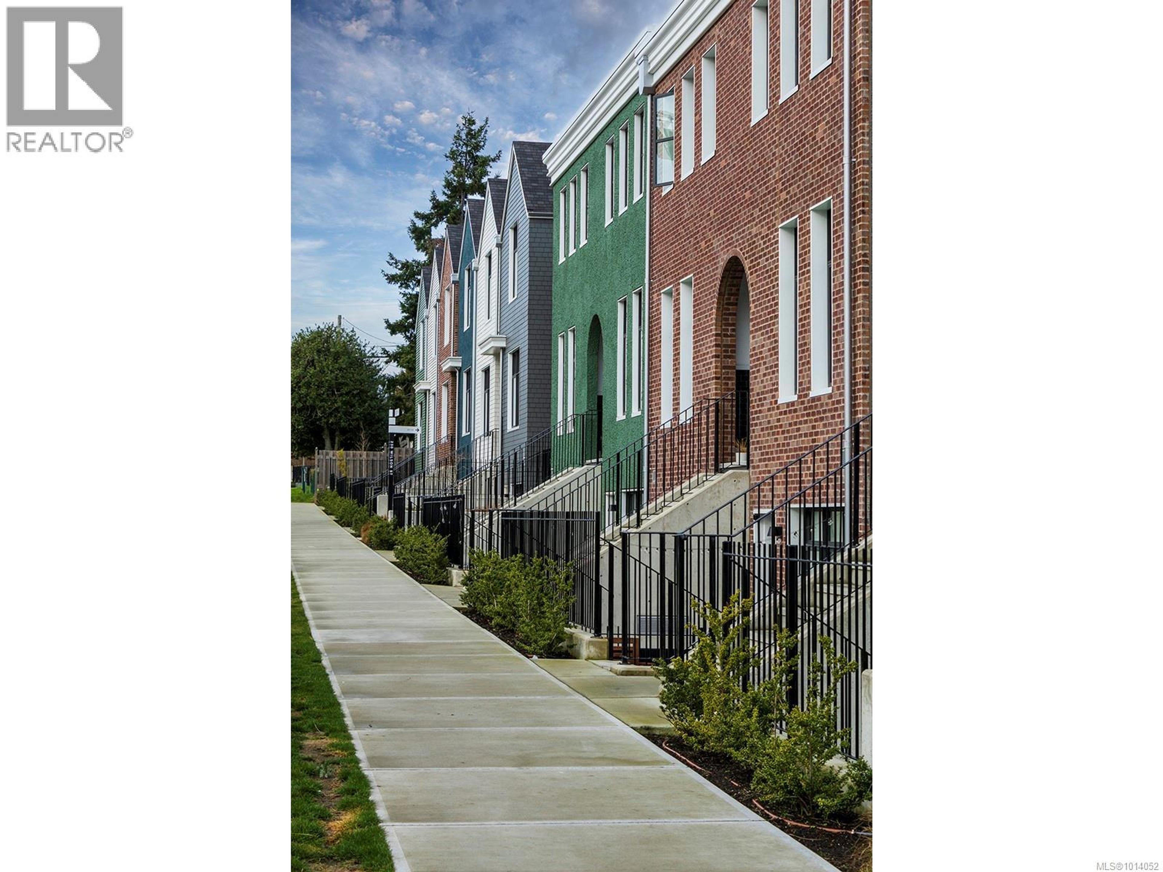 230 Wilson St, Victoria - Exteriors - Photo 2