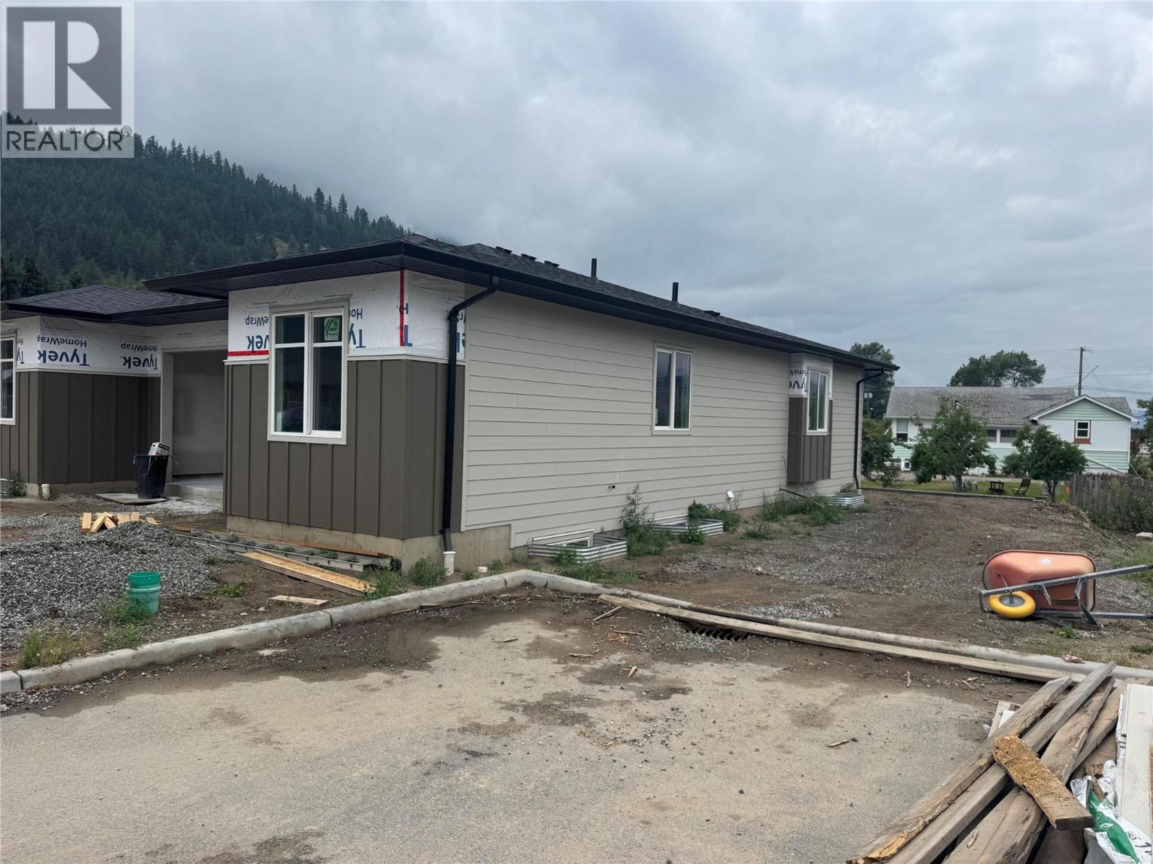 220 Shepherd Road, Chase - Exteriors - Photo 2