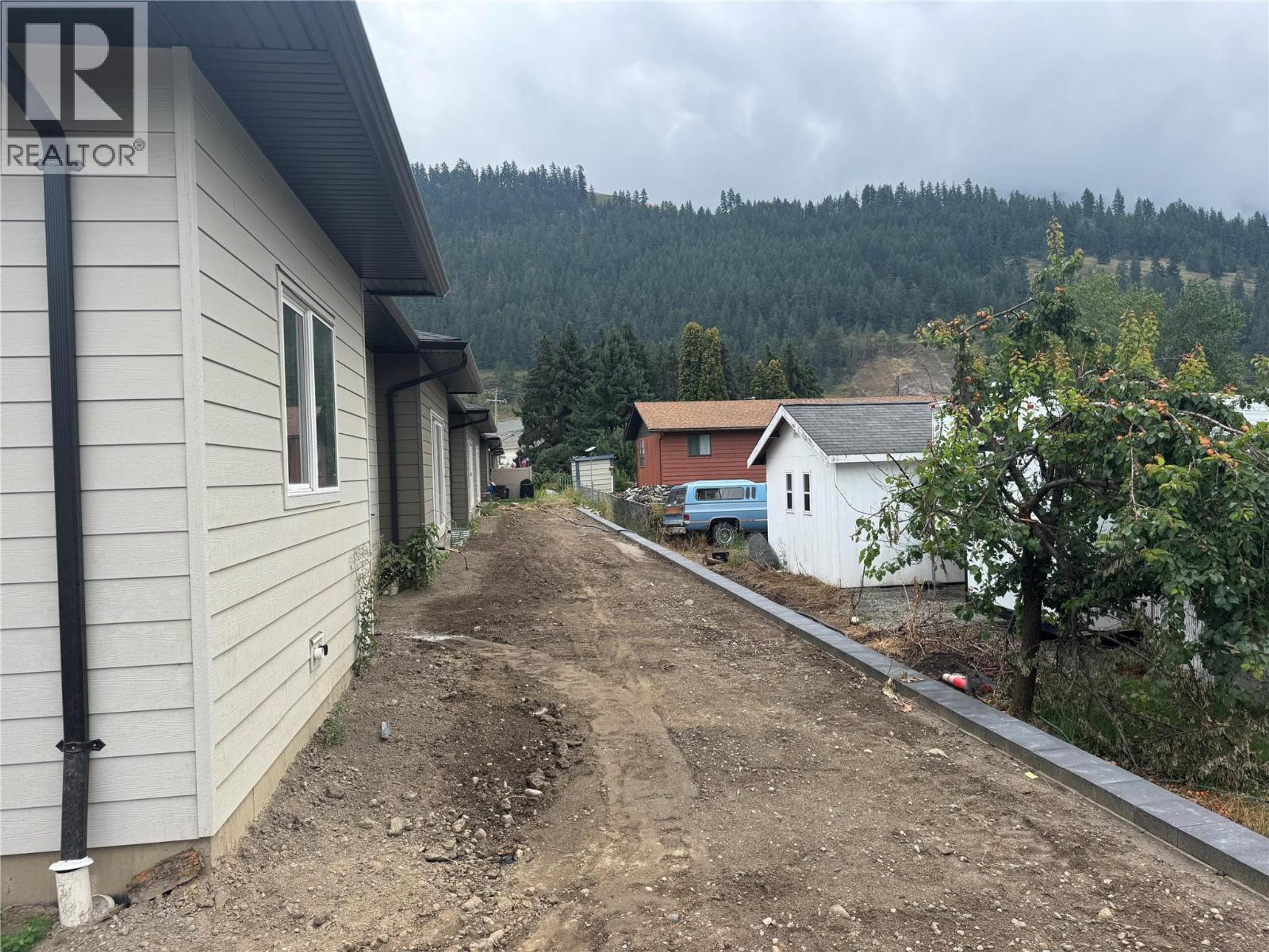 220 Shepherd Road, Chase - Exteriors - Photo 3