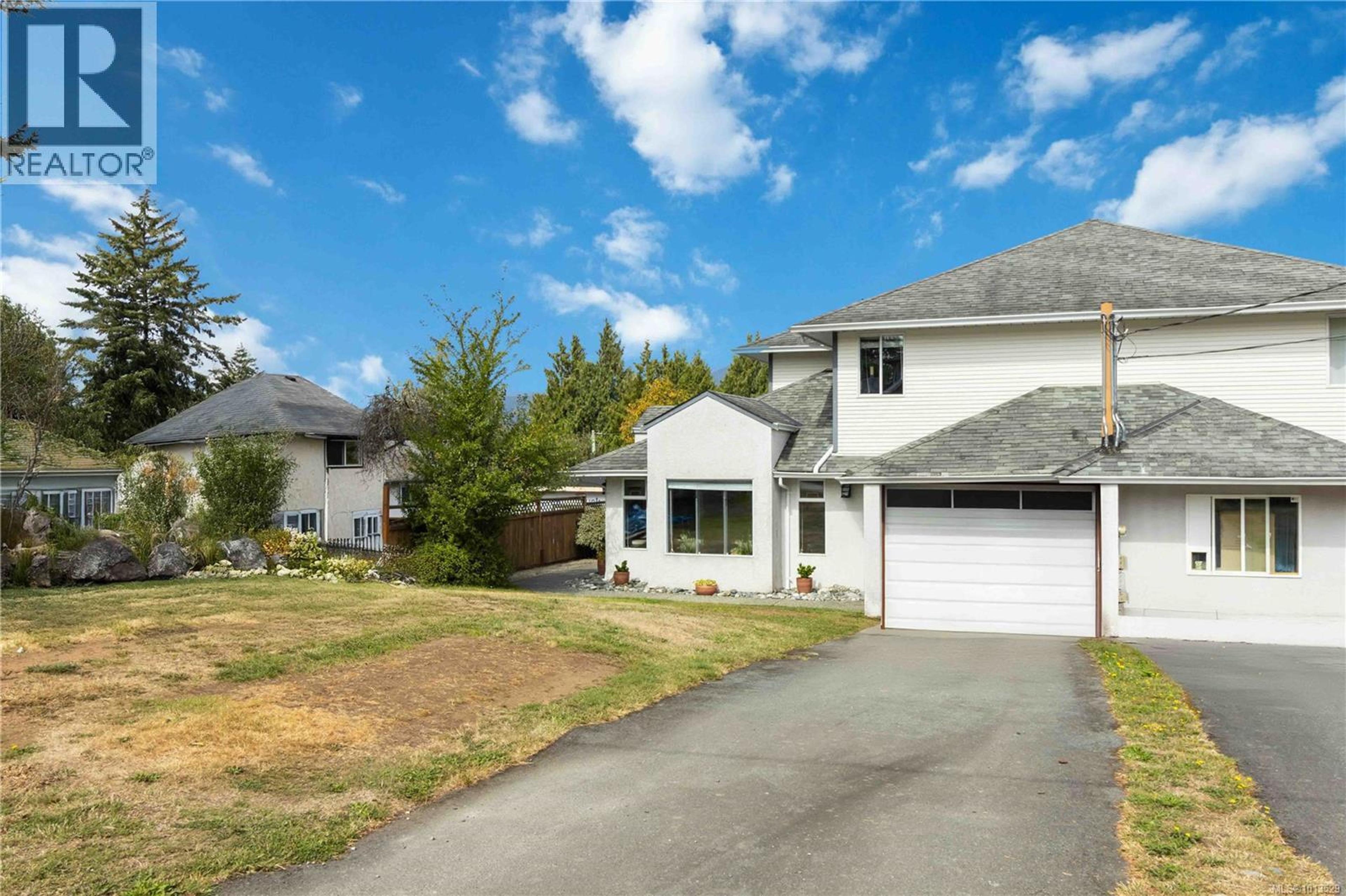 6598 Felderhof Rd, Sooke - Exteriors - Photo 9