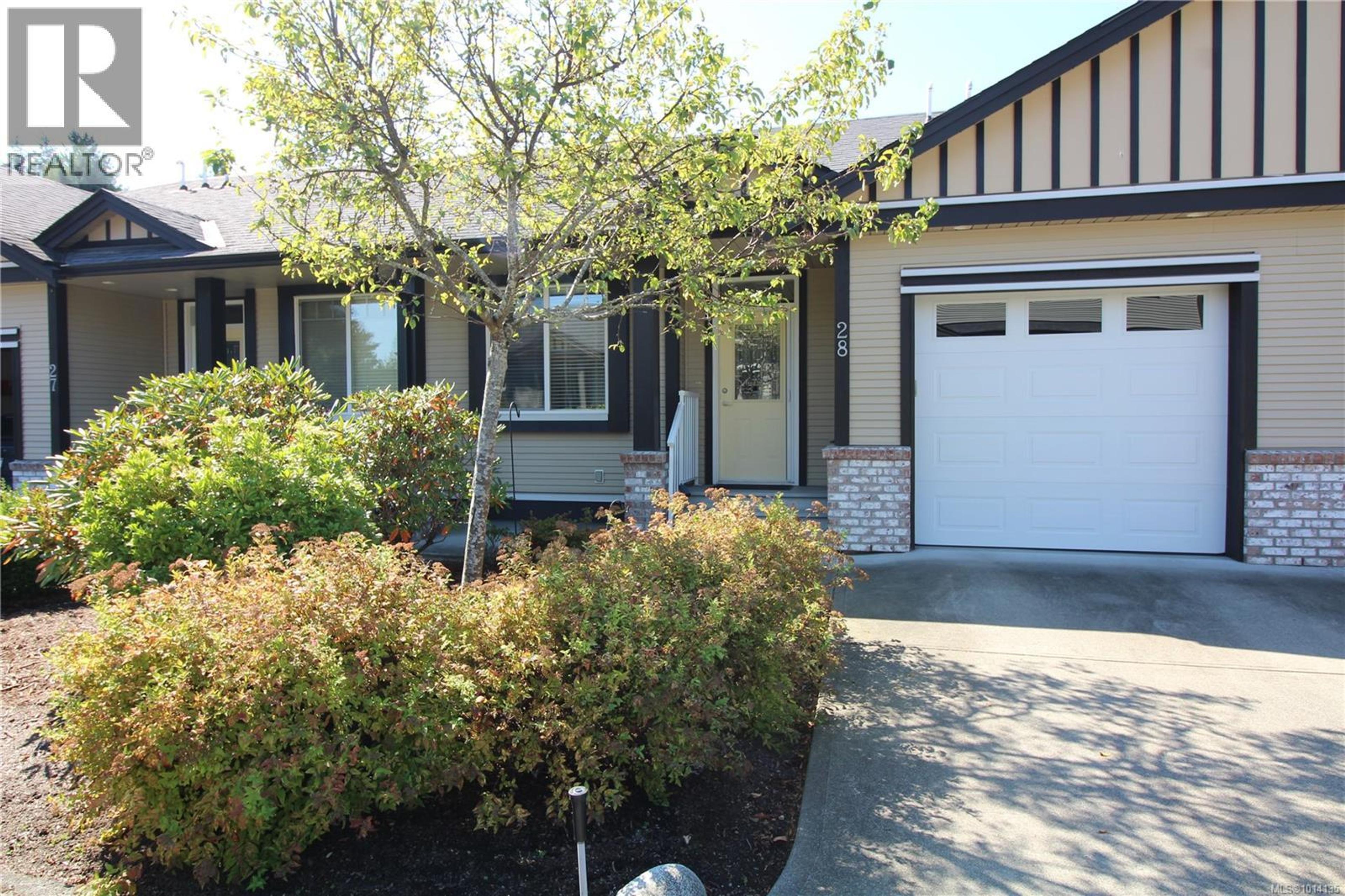 3110 Cook St, Chemainus - Exteriors - Photo 1