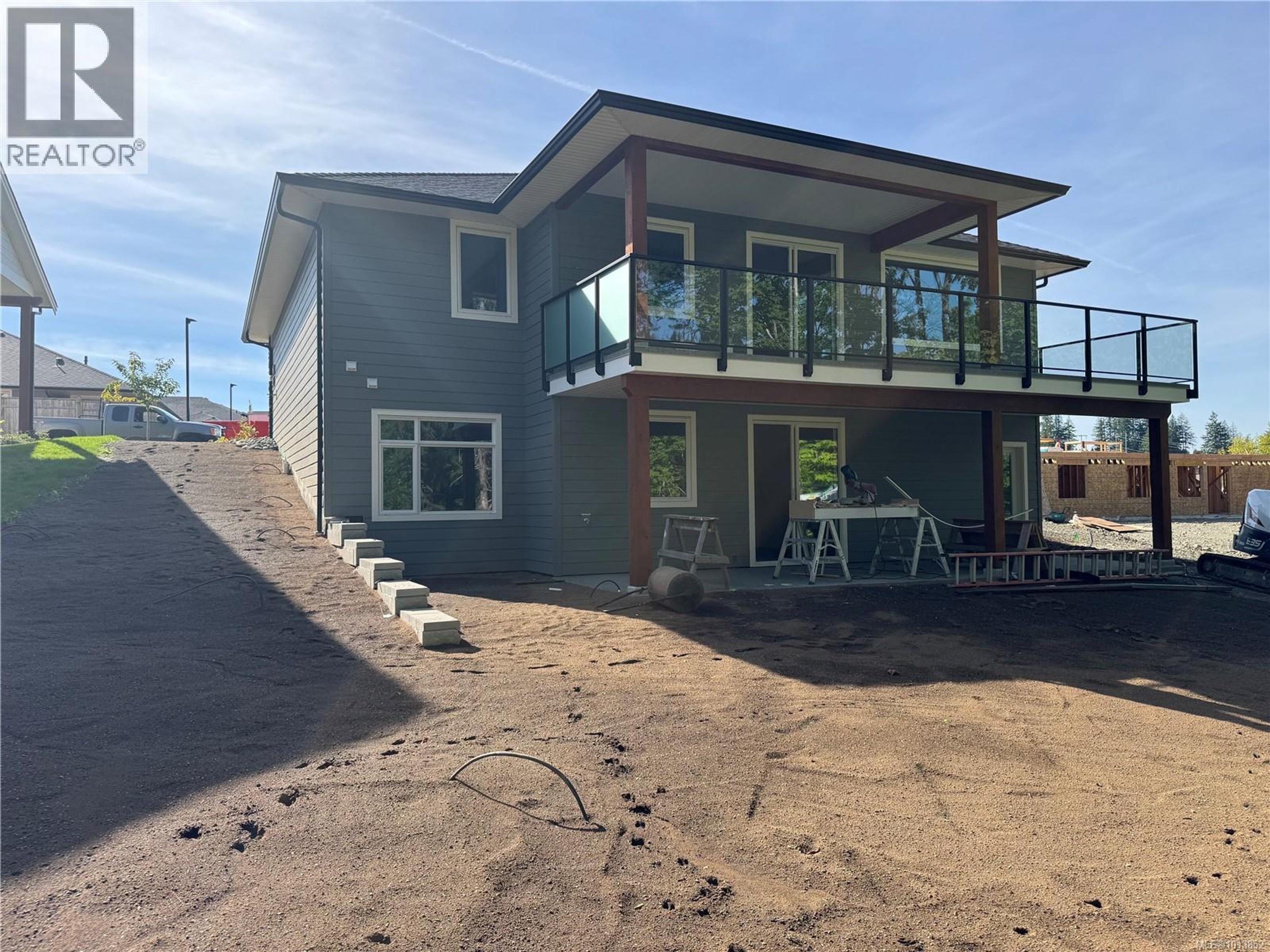 1580 Glen Eagle Dr, Campbell River - Exteriors - Photo 1