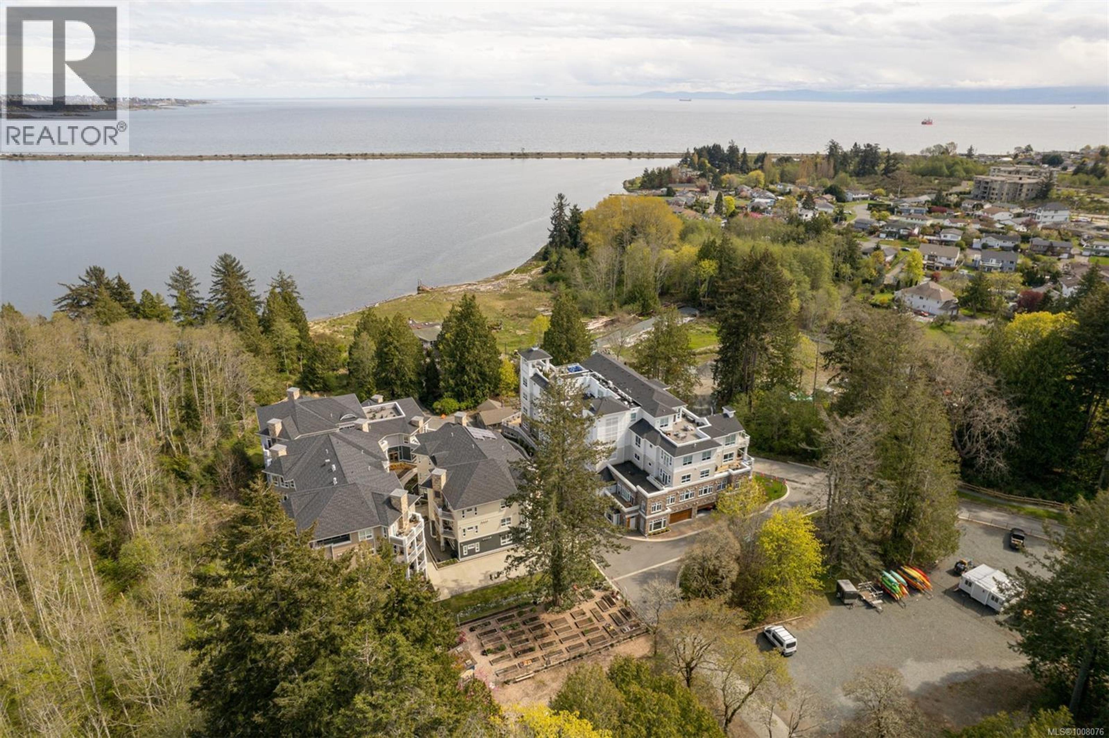 3111A Havenwood Lane, Colwood - Exteriors - Full Complex View, Drone/Aerial View - Photo 2