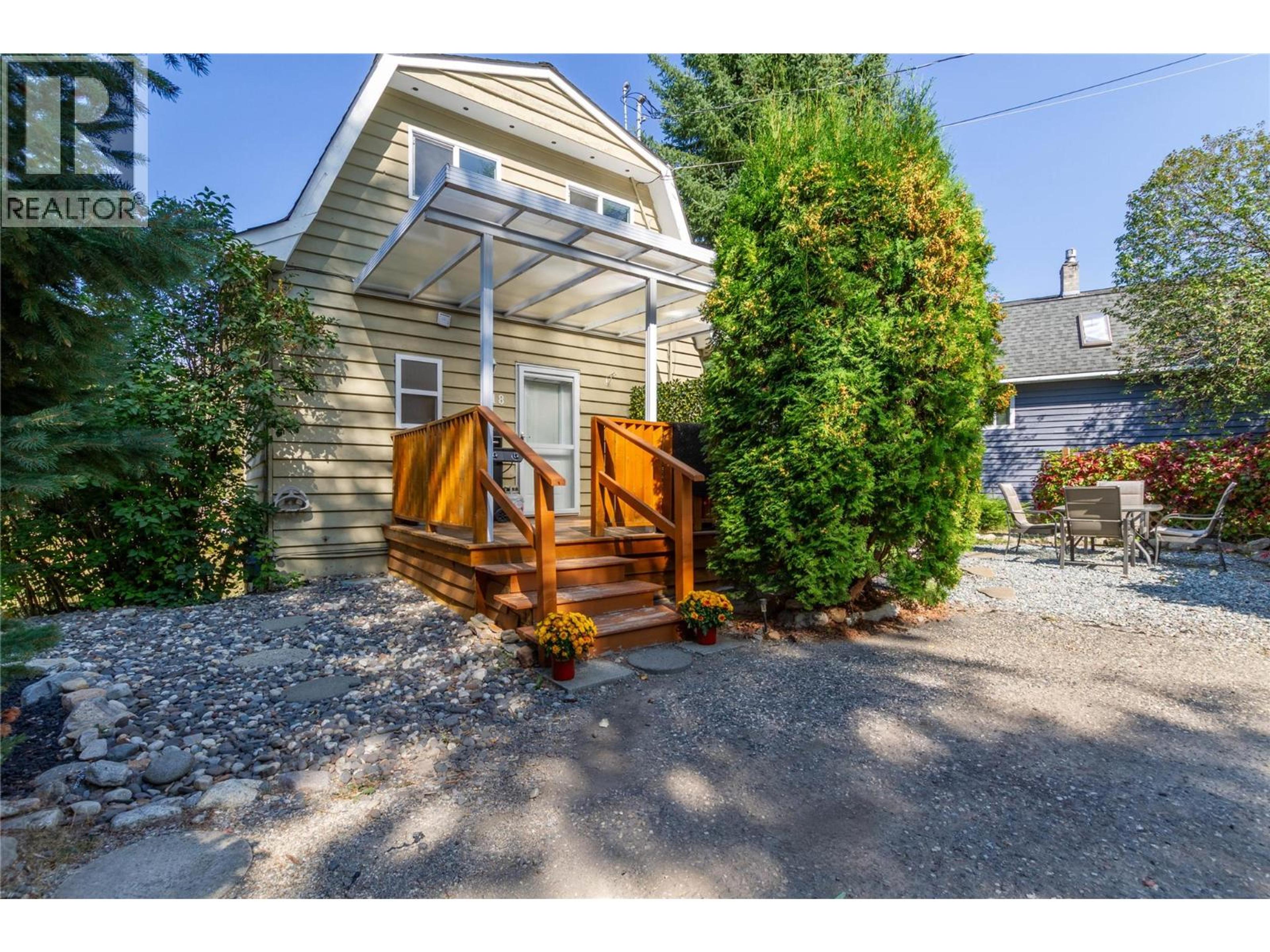 7171 Dixon Dam Road, Vernon - Exteriors - Photo 1