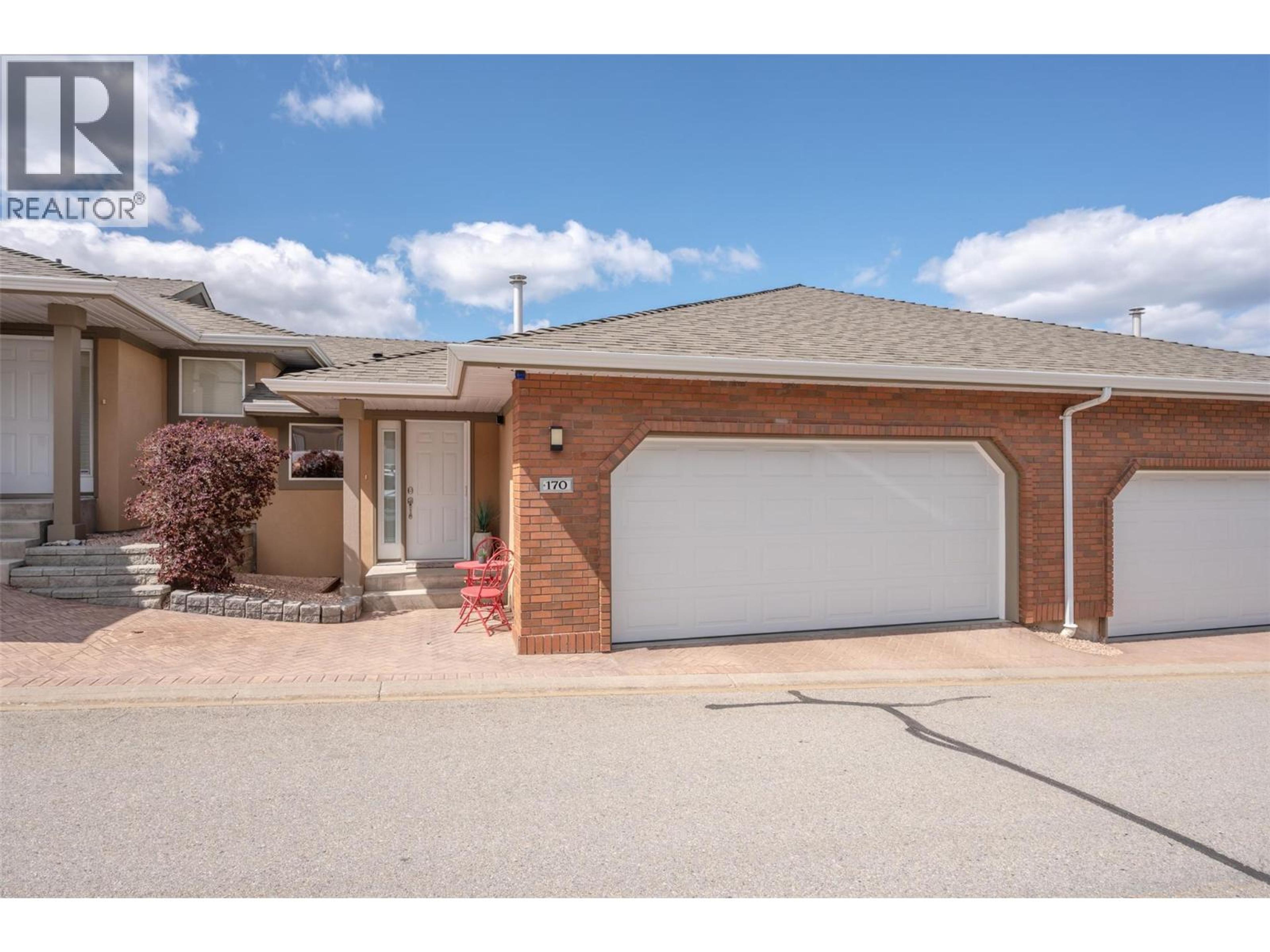 3948 Finnerty Road, Penticton - Exteriors - Photo 4