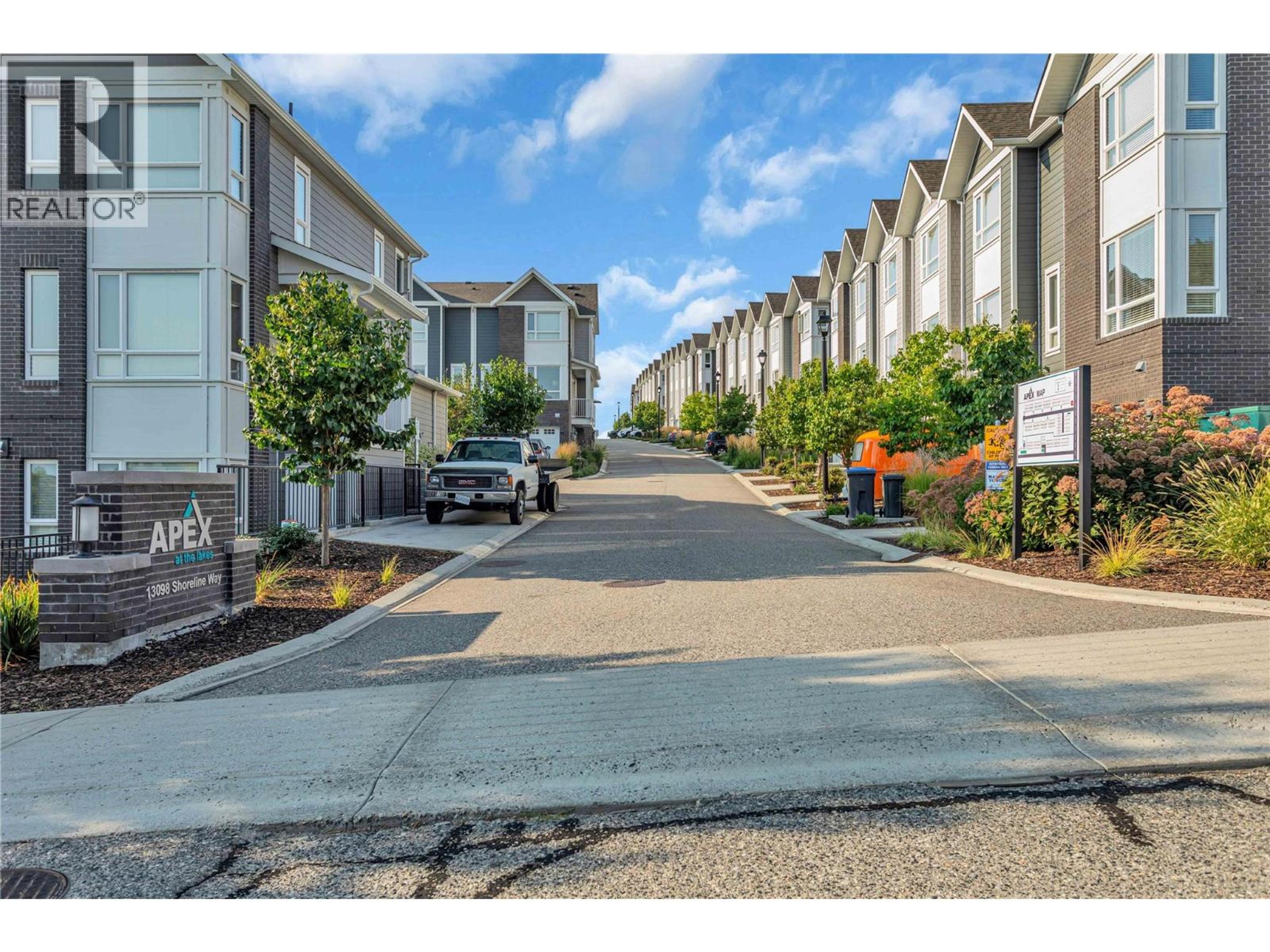 13098 Shoreline Way, Lake Country - Exteriors - Full Complex View - Photo 3