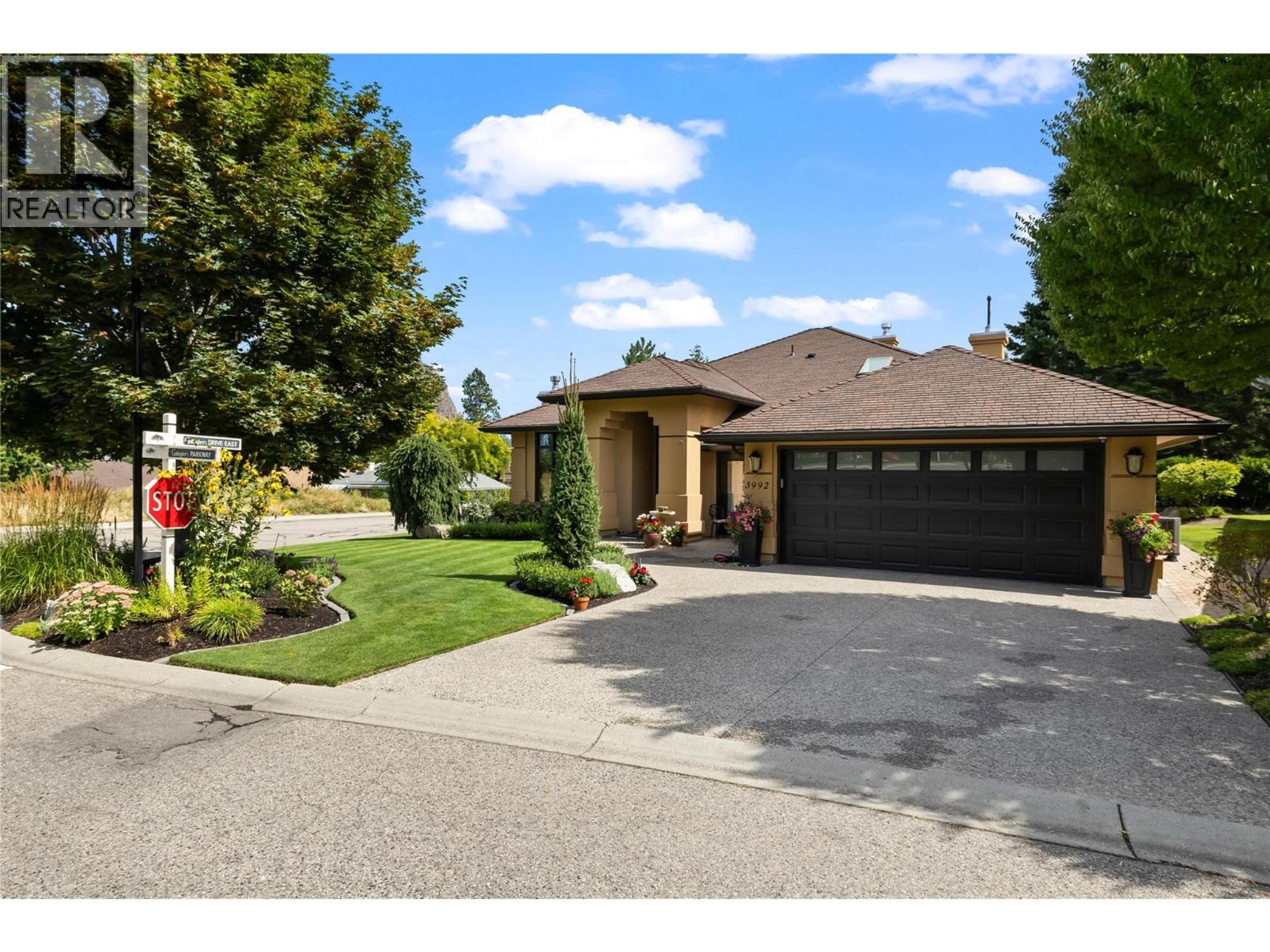 3875 Gallaghers Parkway, Kelowna - Exteriors - Photo 4