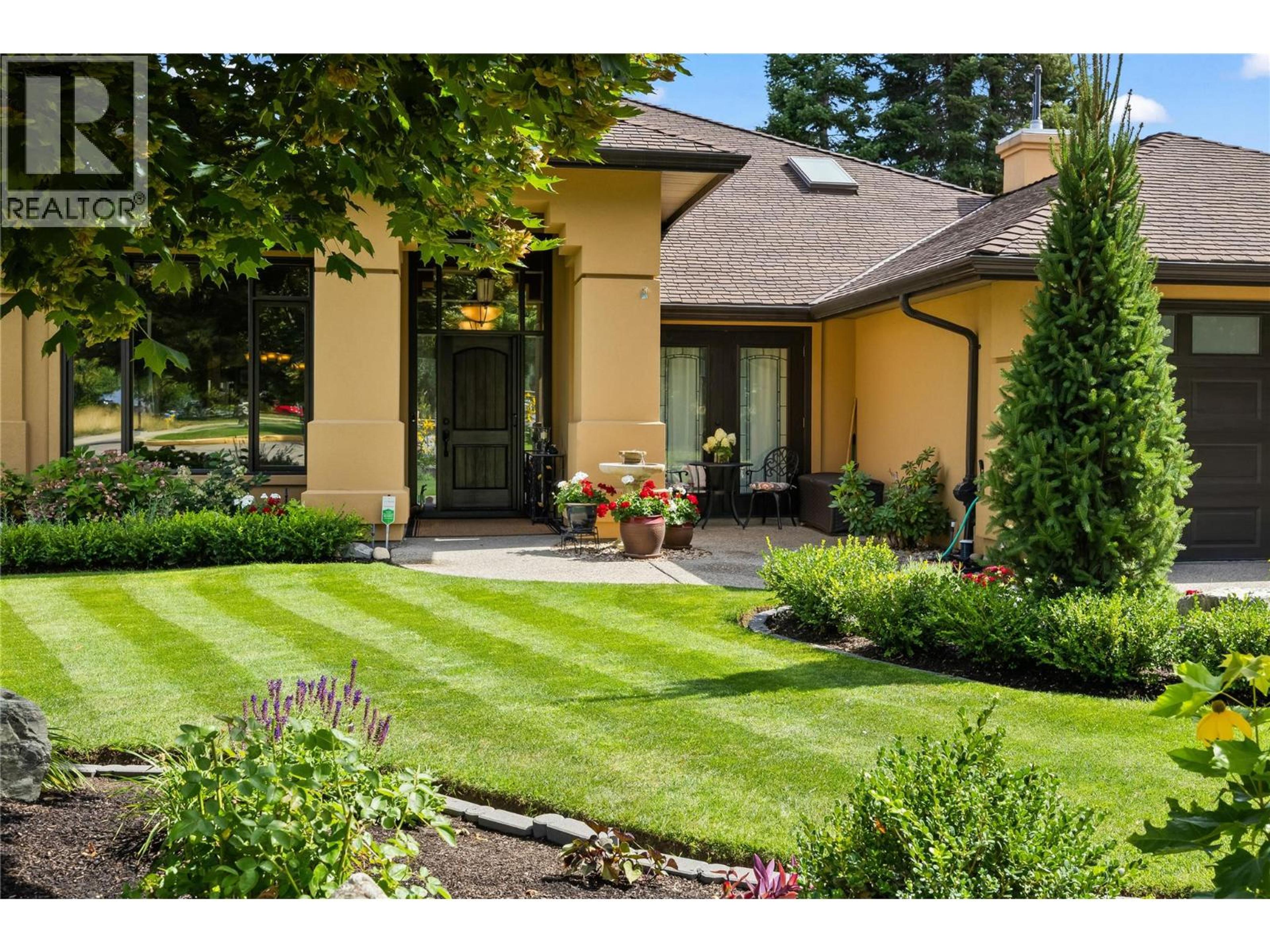 3875 Gallaghers Parkway, Kelowna - Exteriors - Photo 3