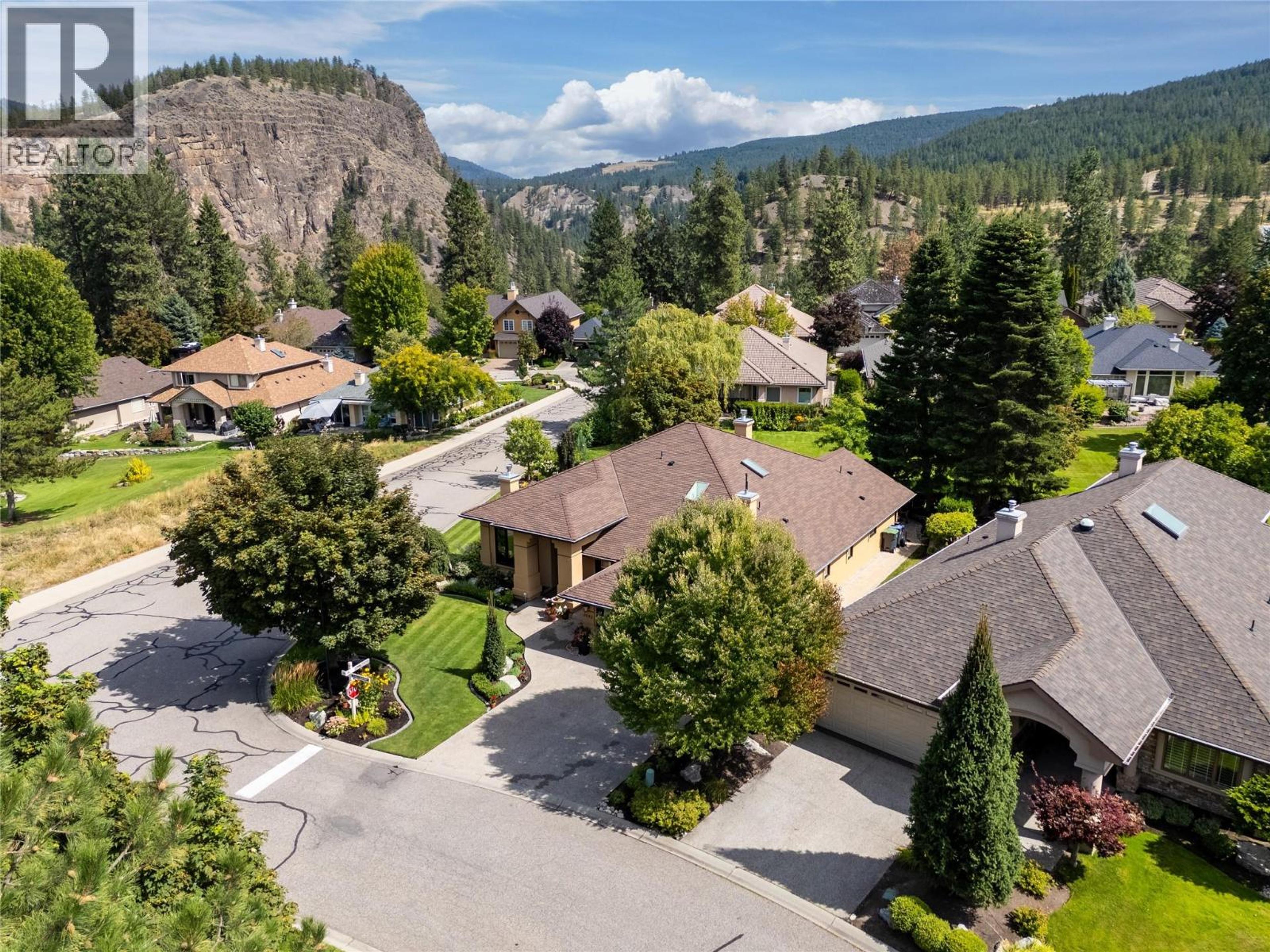 3875 Gallaghers Parkway, Kelowna - Exteriors - Full Complex View, Drone/Aerial View - Photo 8