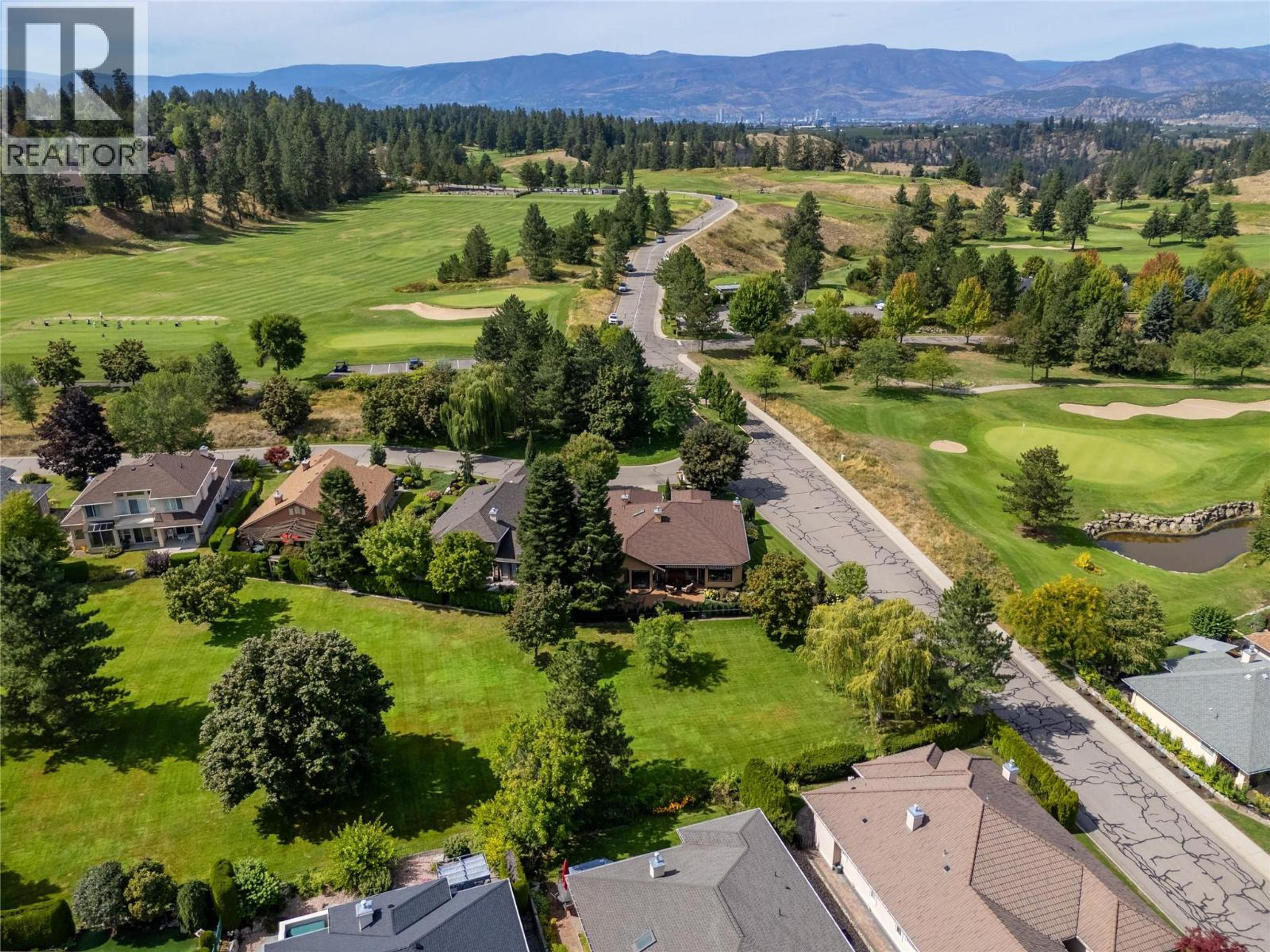 3875 Gallaghers Parkway, Kelowna - Exteriors - Drone/Aerial View - Photo 10