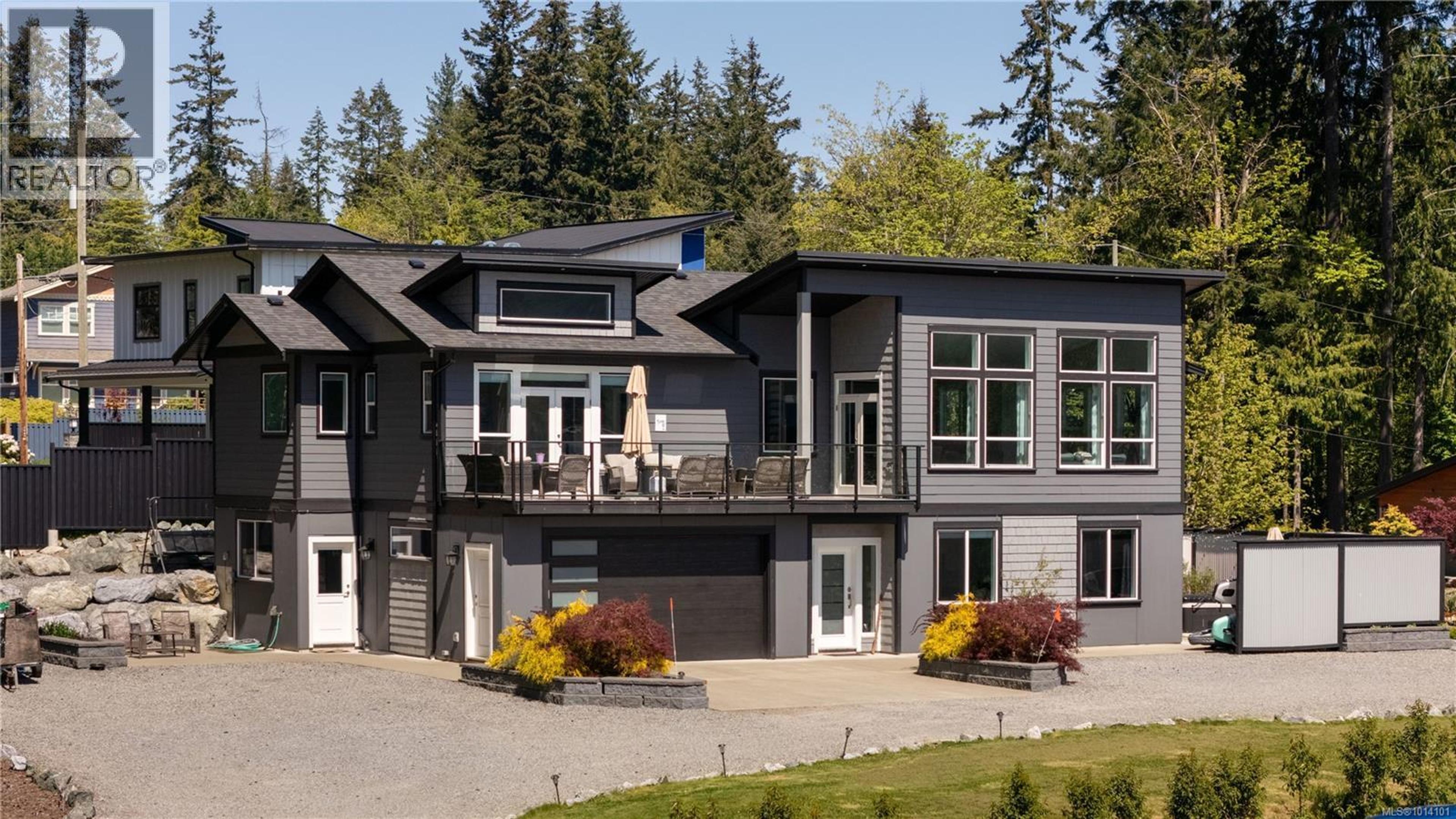 505 Nelson Street, Coquitlam - Exteriors - Photo 4