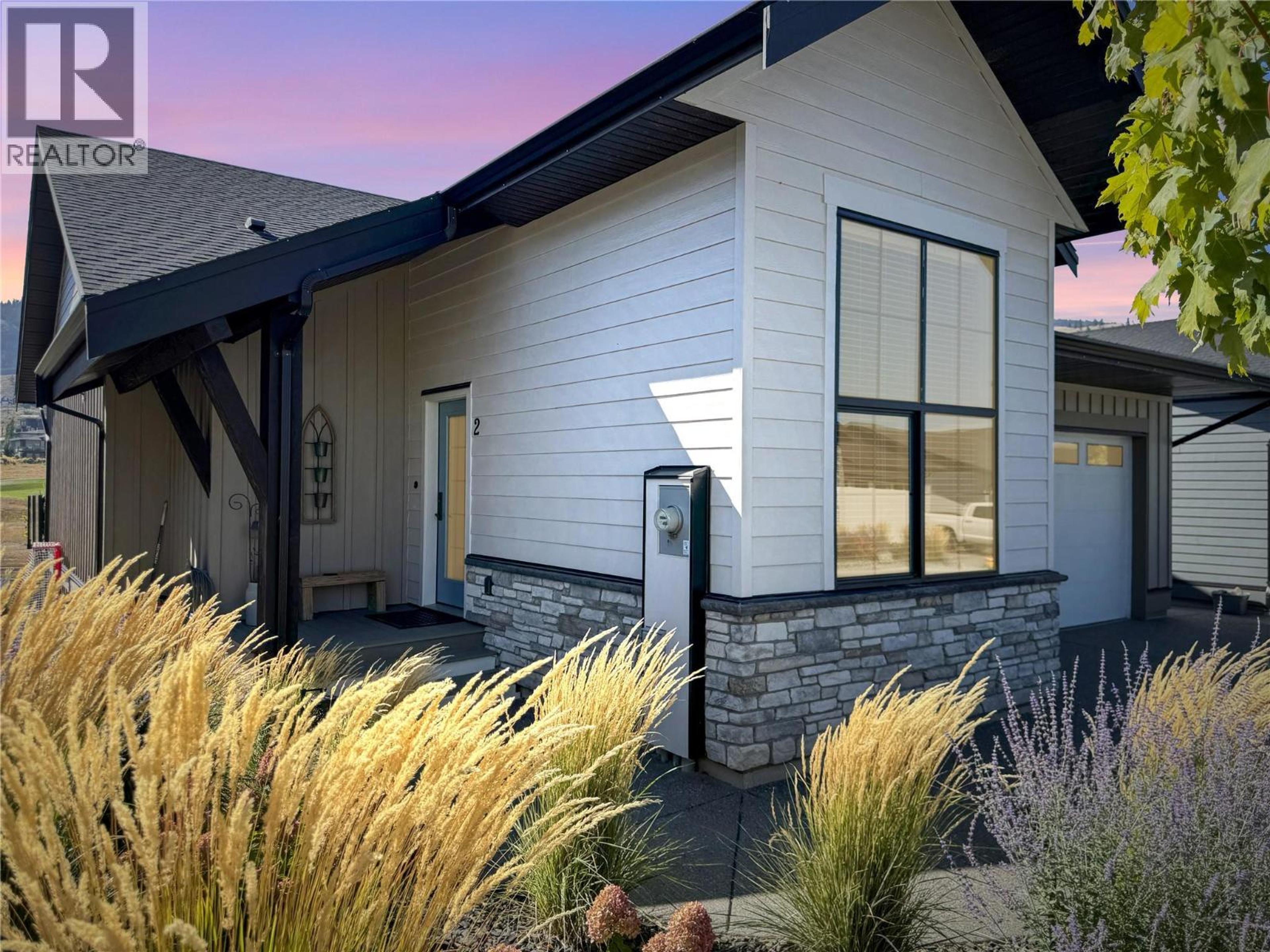 260 Rue Cheval Noir, Kamloops - Exteriors - Photo 11