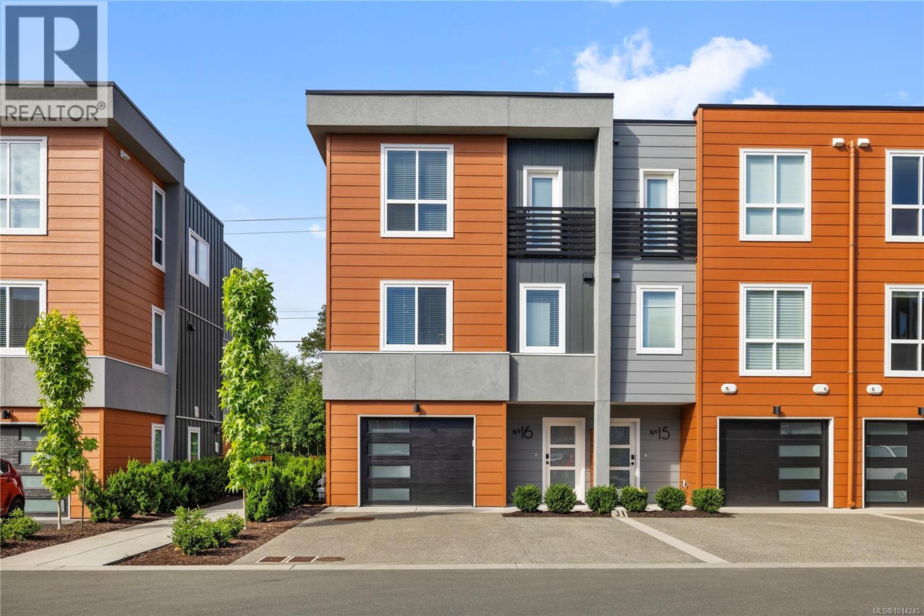 2310 Guthrie Rd, Comox - Exteriors - Full Complex View - Photo 6