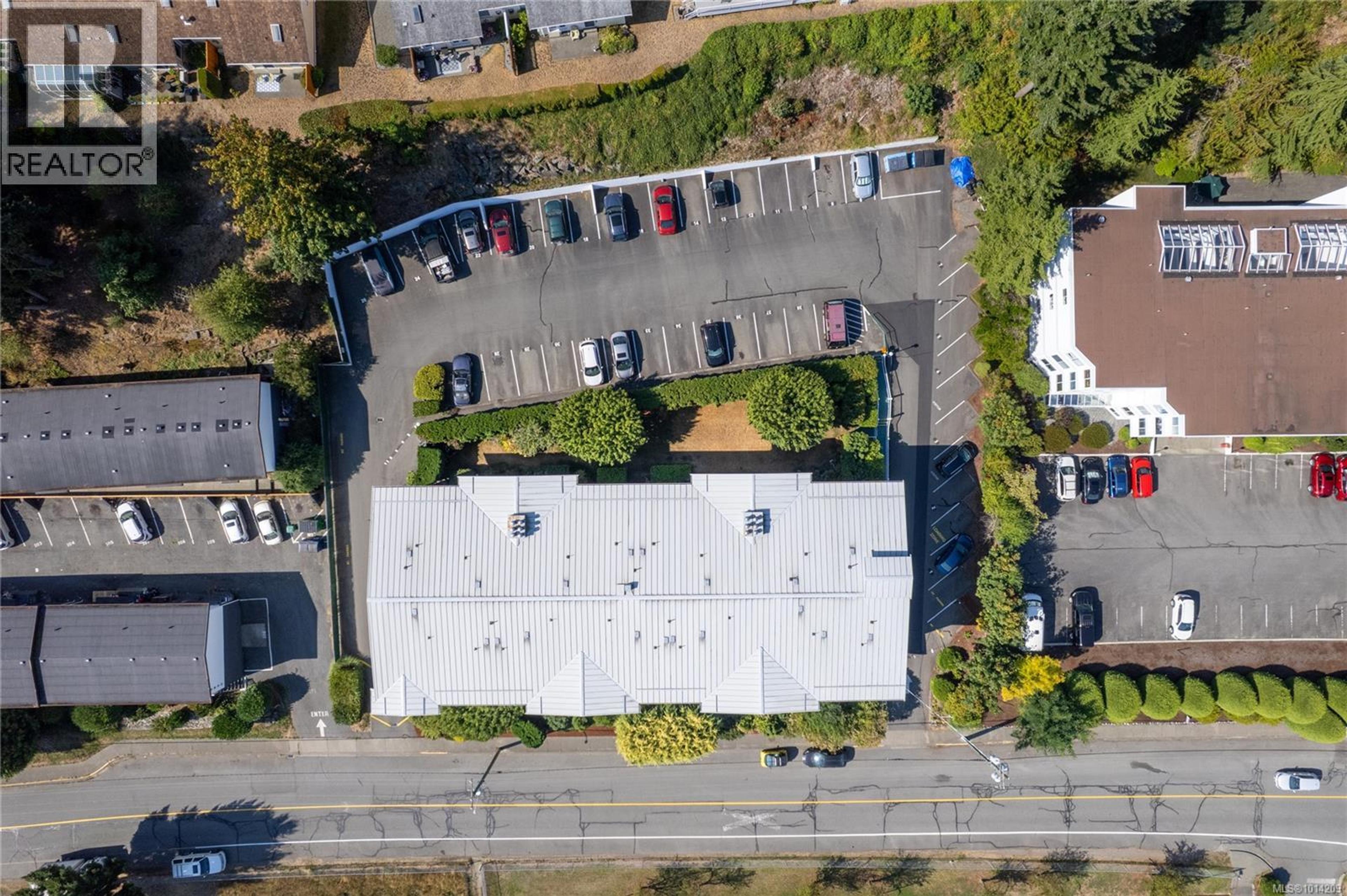 9942 Daniel St, Chemainus - Exteriors - Drone/Aerial View, Full Complex View - Photo 8
