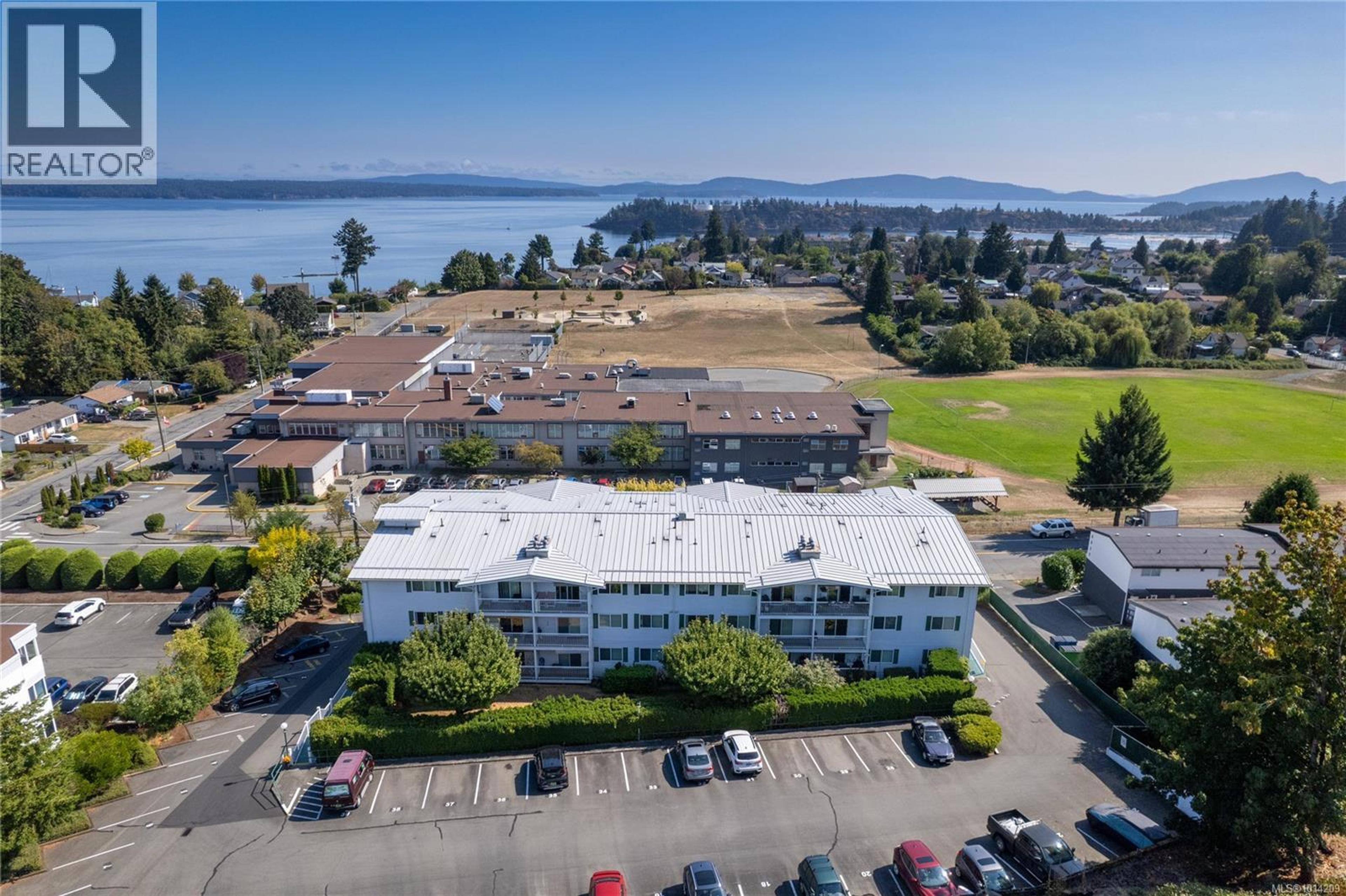 9942 Daniel St, Chemainus - Exteriors - Full Complex View, Drone/Aerial View - Photo 11