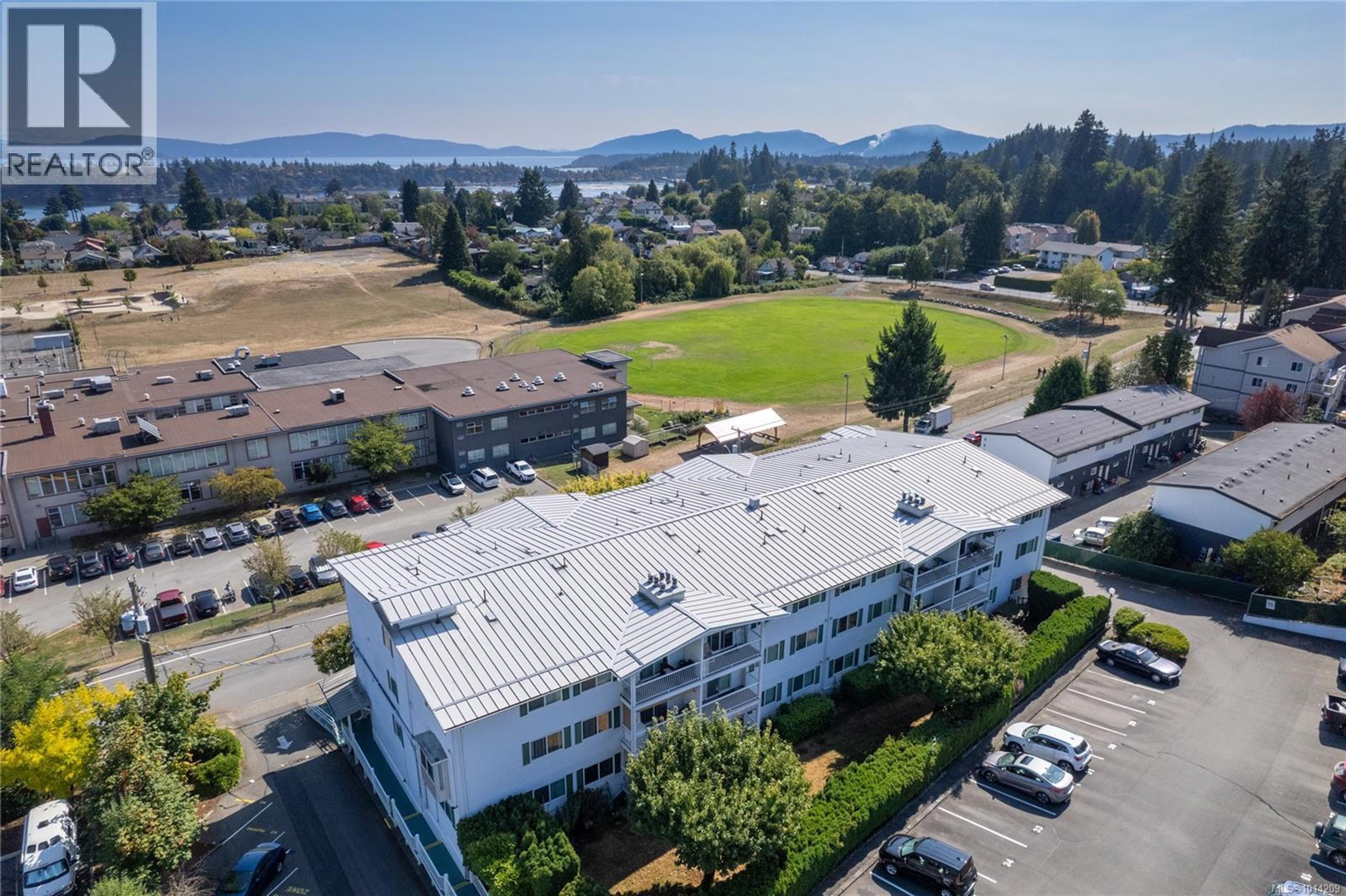 9942 Daniel St, Chemainus - Exteriors - Full Complex View, Drone/Aerial View - Photo 12