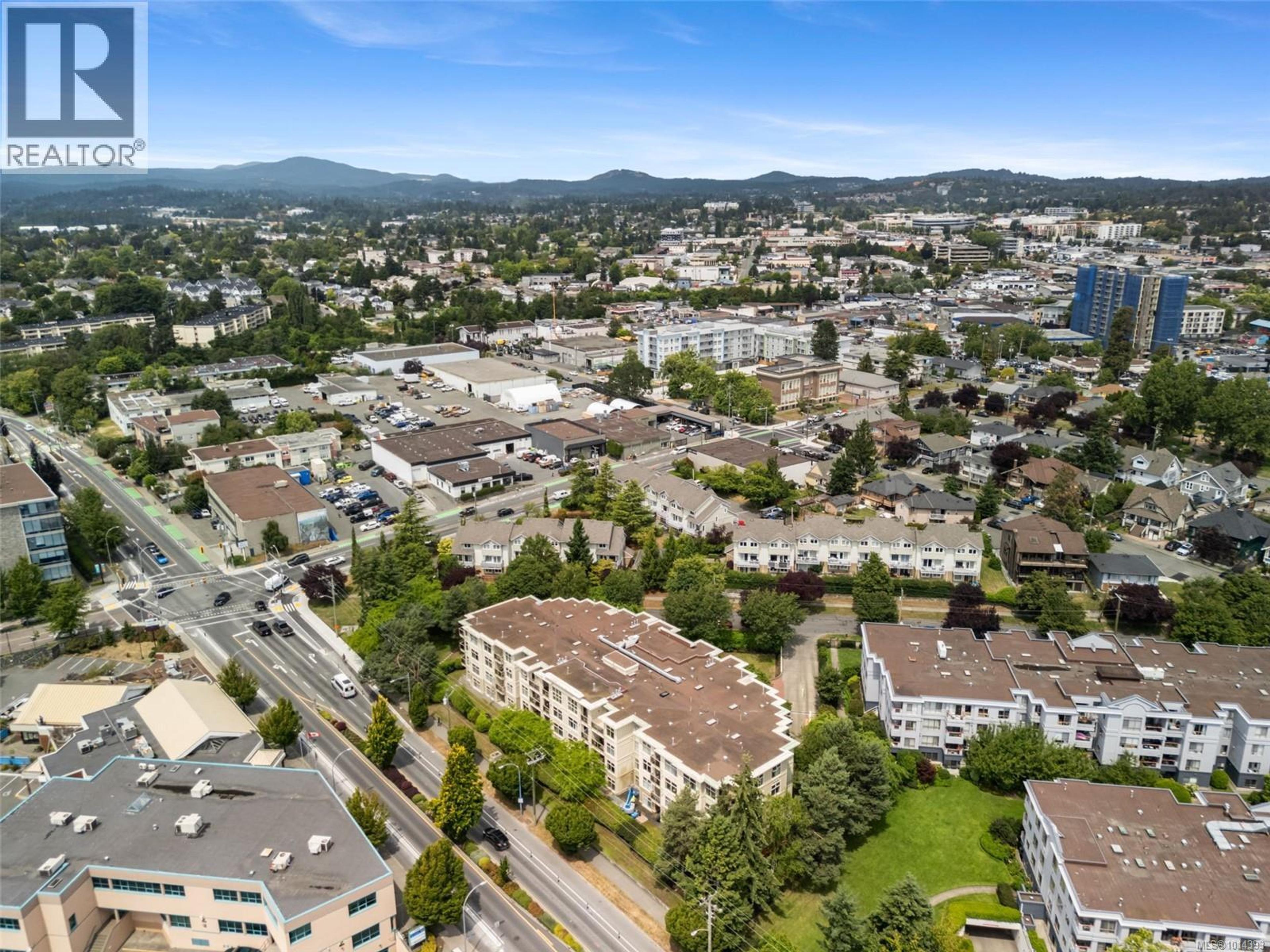 535 Manchester Rd, Victoria - Exteriors - Full Complex View, Drone/Aerial View, Marked/Pin - Photo 4