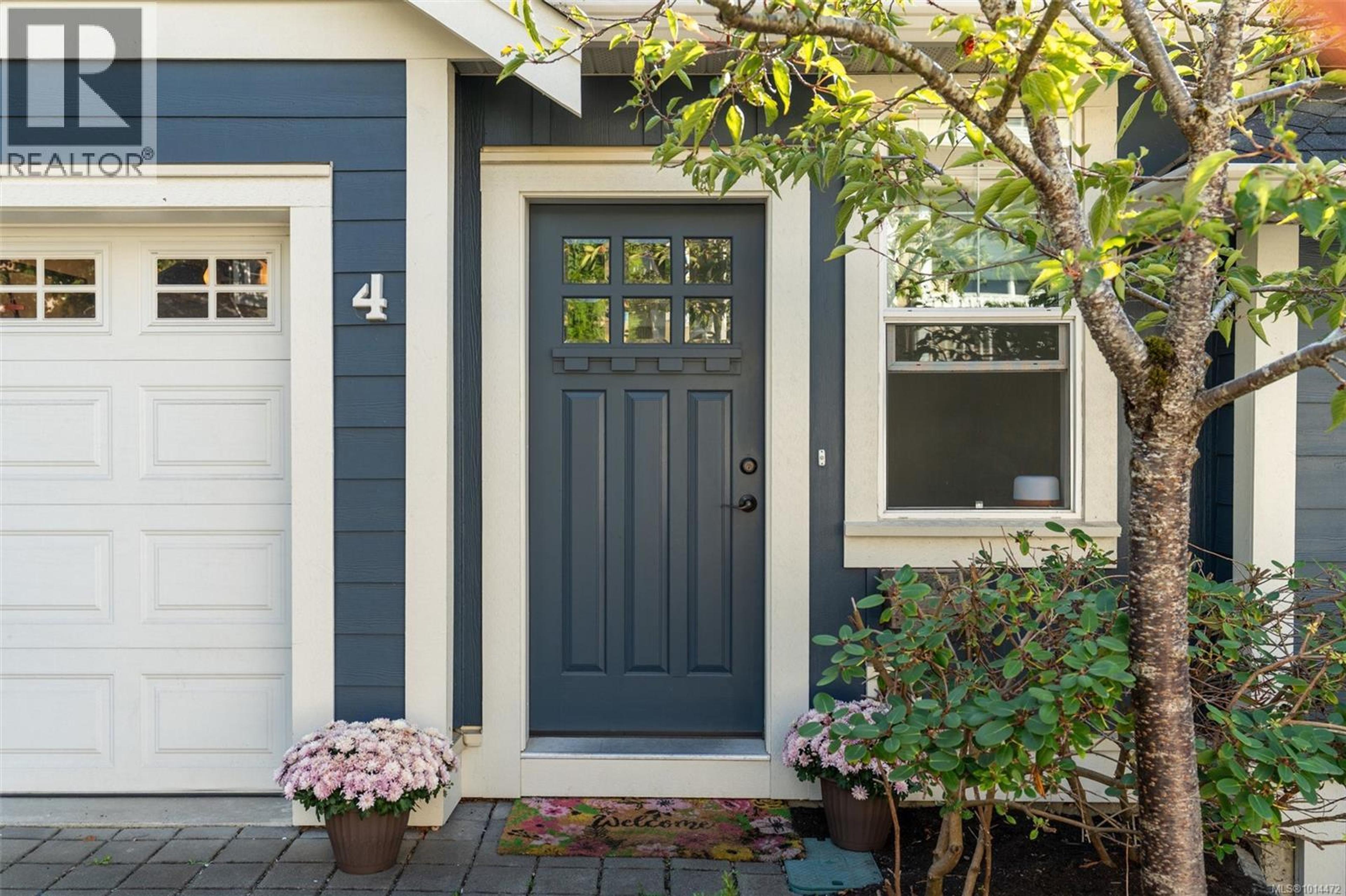 4583 Wilkinson Rd, Saanich - Exteriors - Photo 3