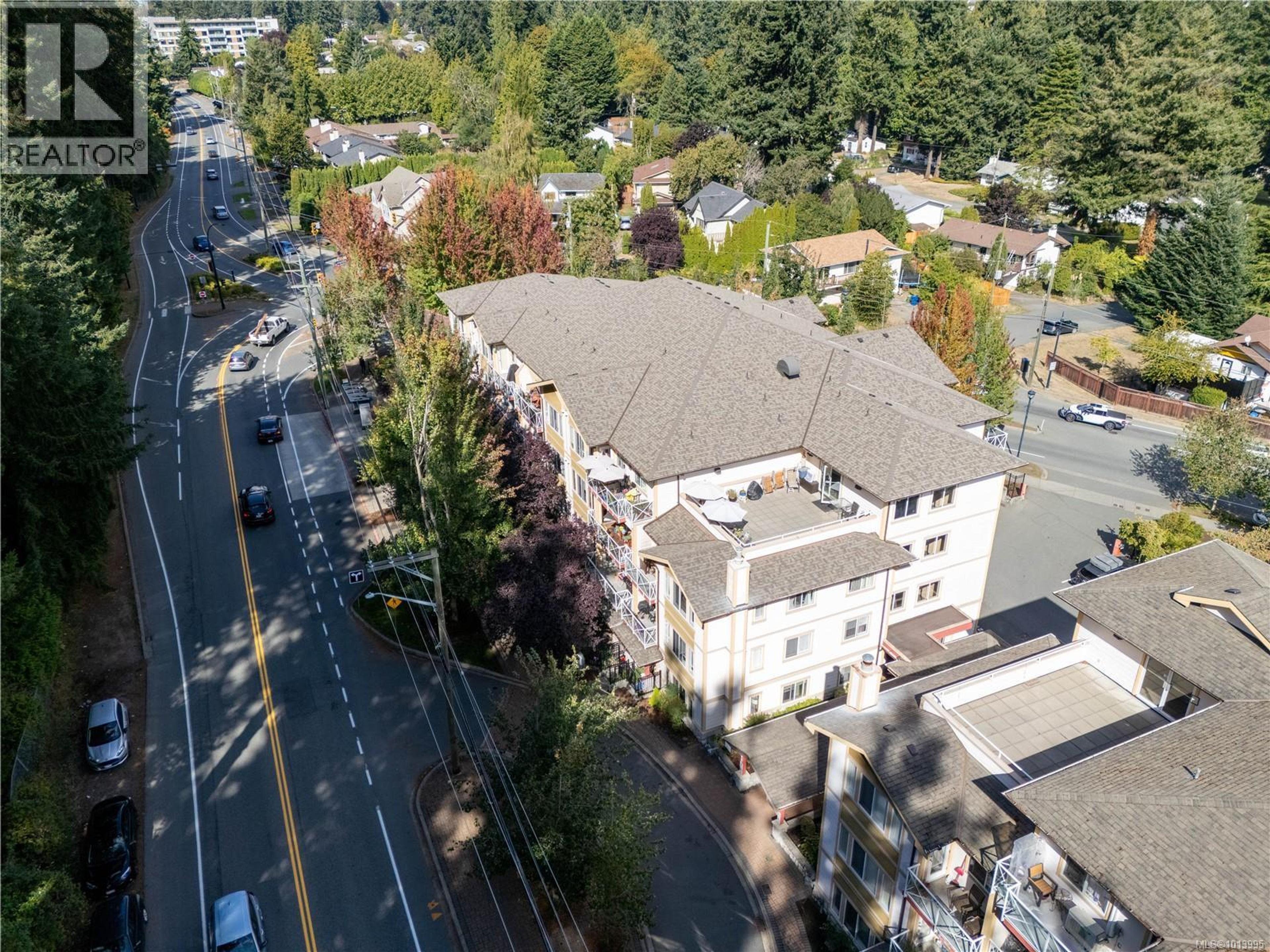 364 Goldstream Ave, Colwood - Exteriors - Full Complex View, Drone/Aerial View - Photo 8