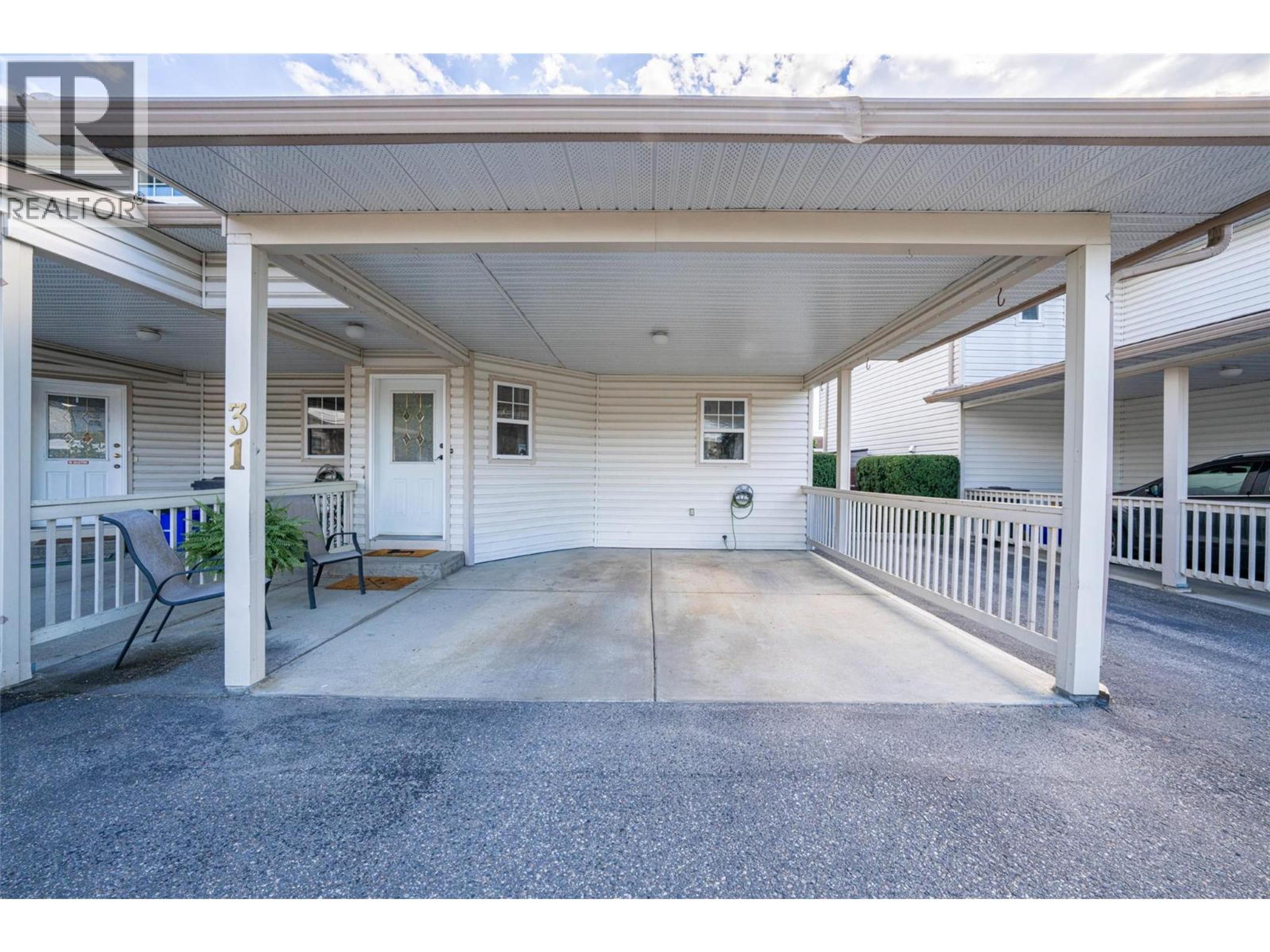 2395 Pleasant Valley Road, Armstrong - Exteriors - Photo 1