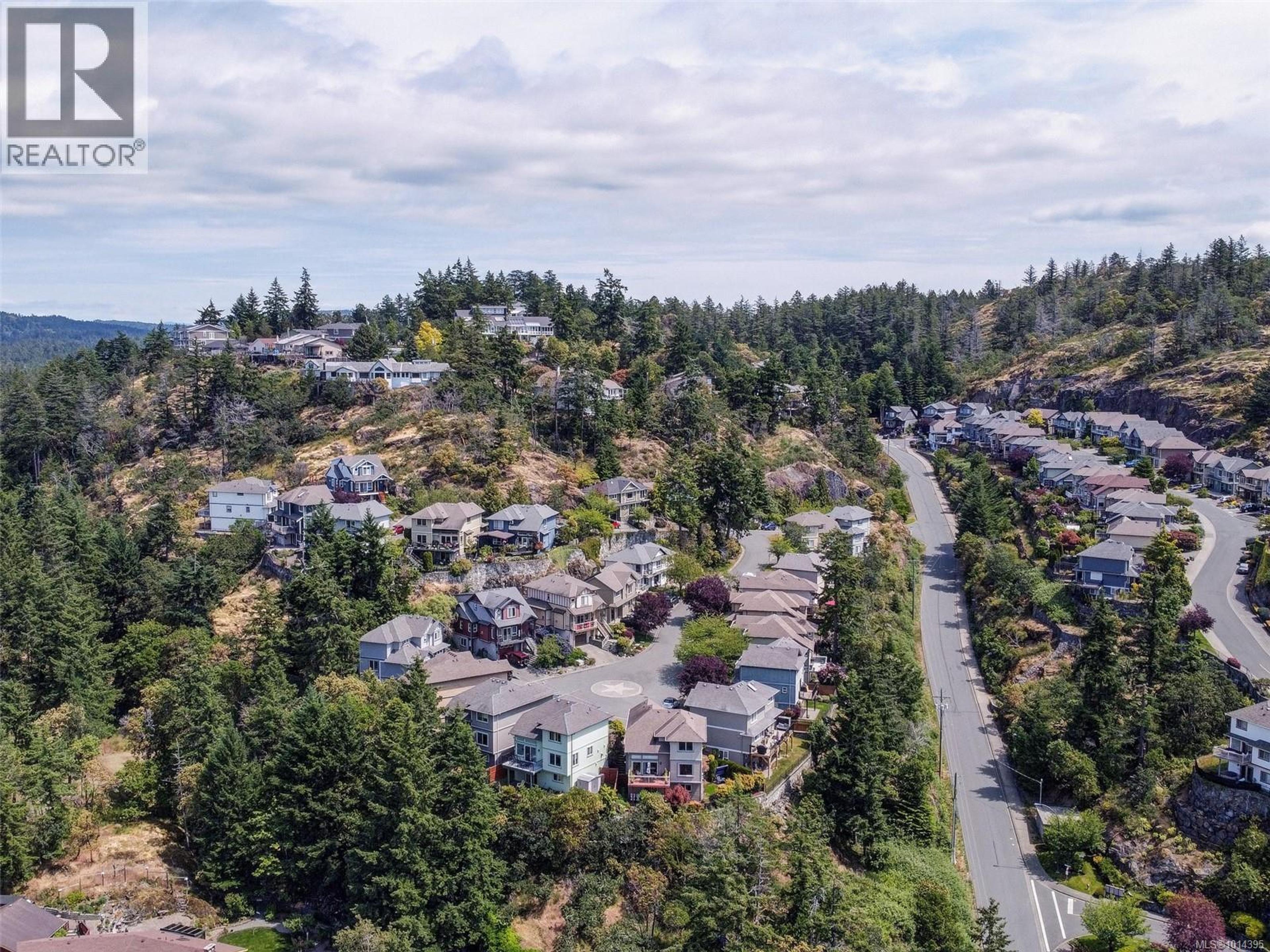 641 Olympia Ridge, Langford - Exteriors - Full Complex View, Drone/Aerial View - Photo 4