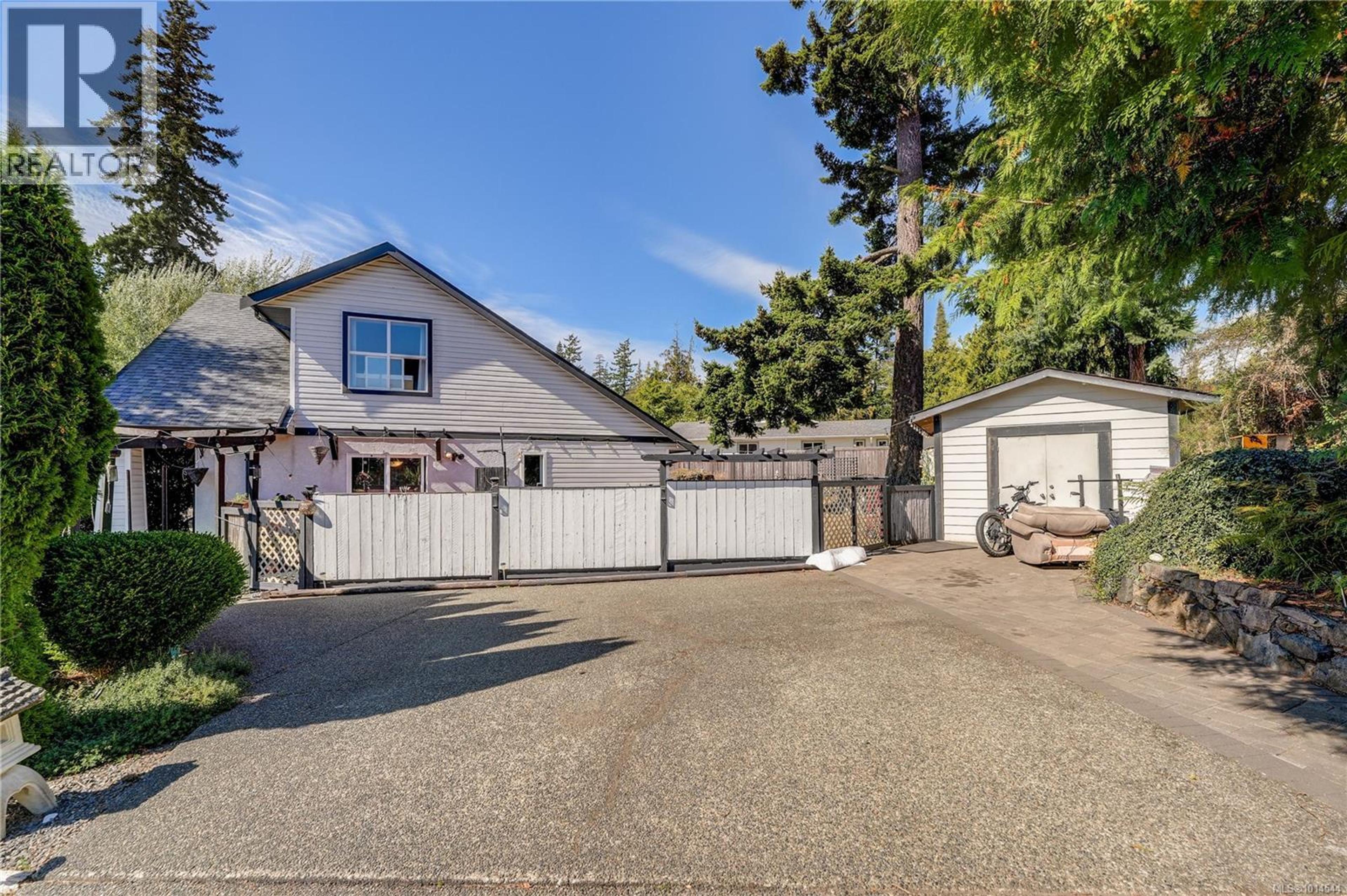 6978 Larkspur Rd, Sooke - Exteriors - Photo 2