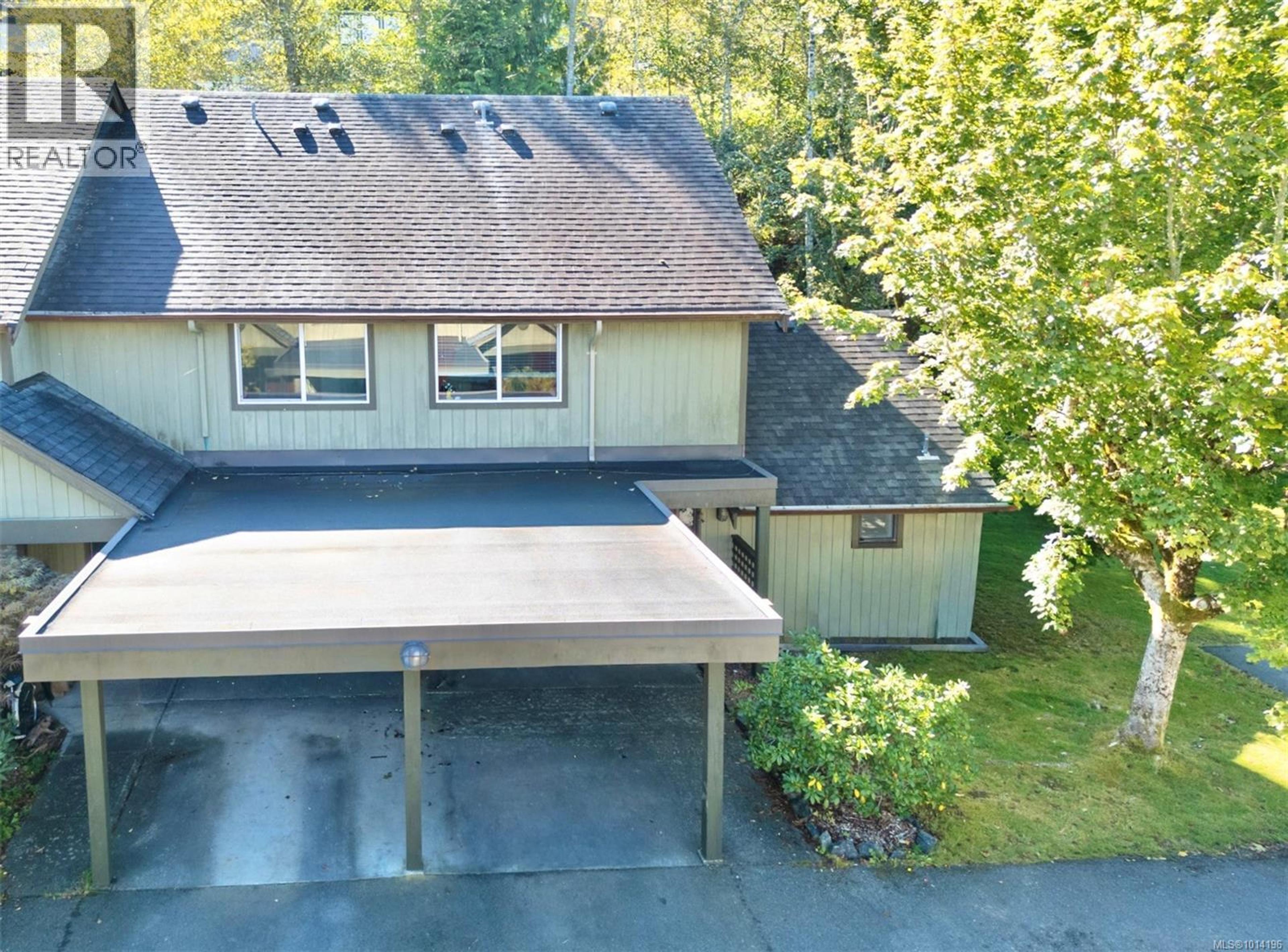 595 Gibson St, Tofino - Exteriors - Photo 2