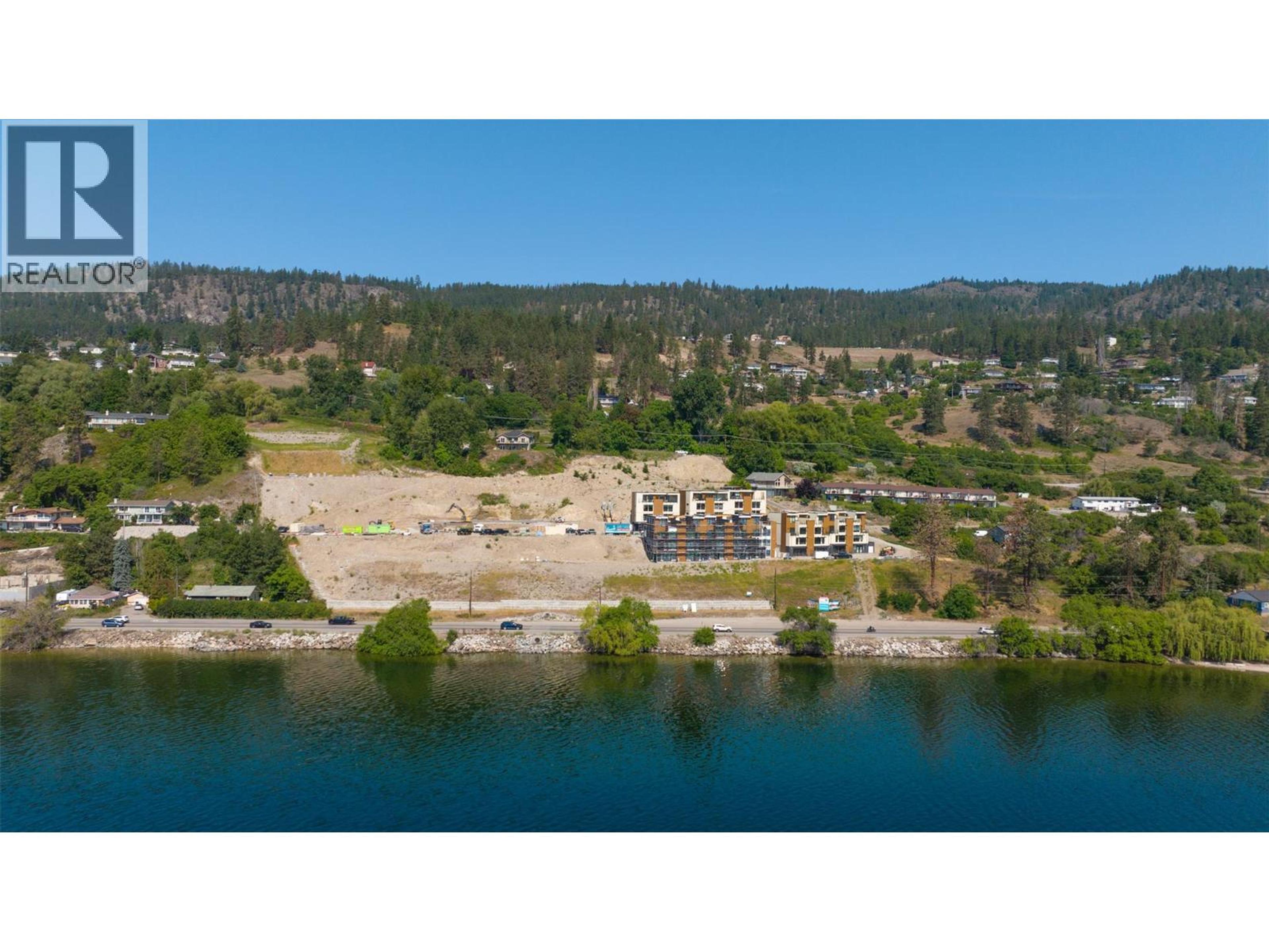 5992 Princess Street, Peachland - Exteriors - Full Complex View, Drone/Aerial View - Photo 1