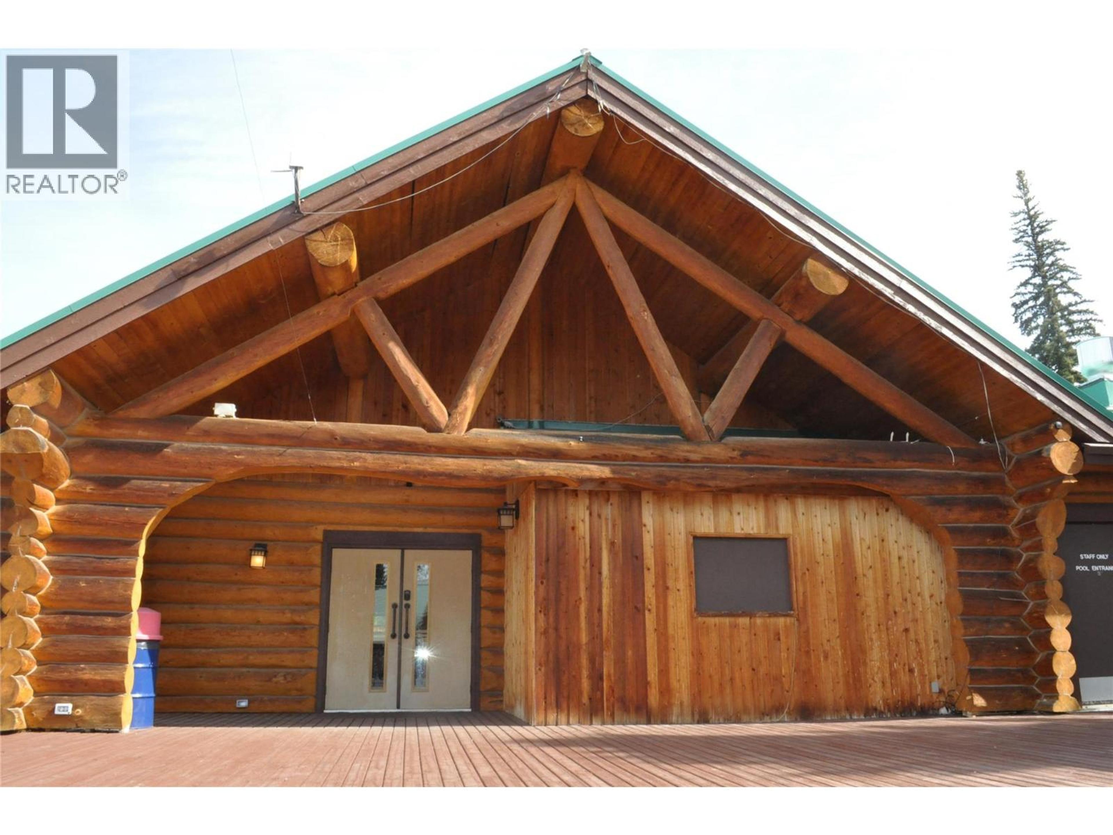 5485 Lac Le Jeune Road, Kamloops - Exteriors - Photo 7