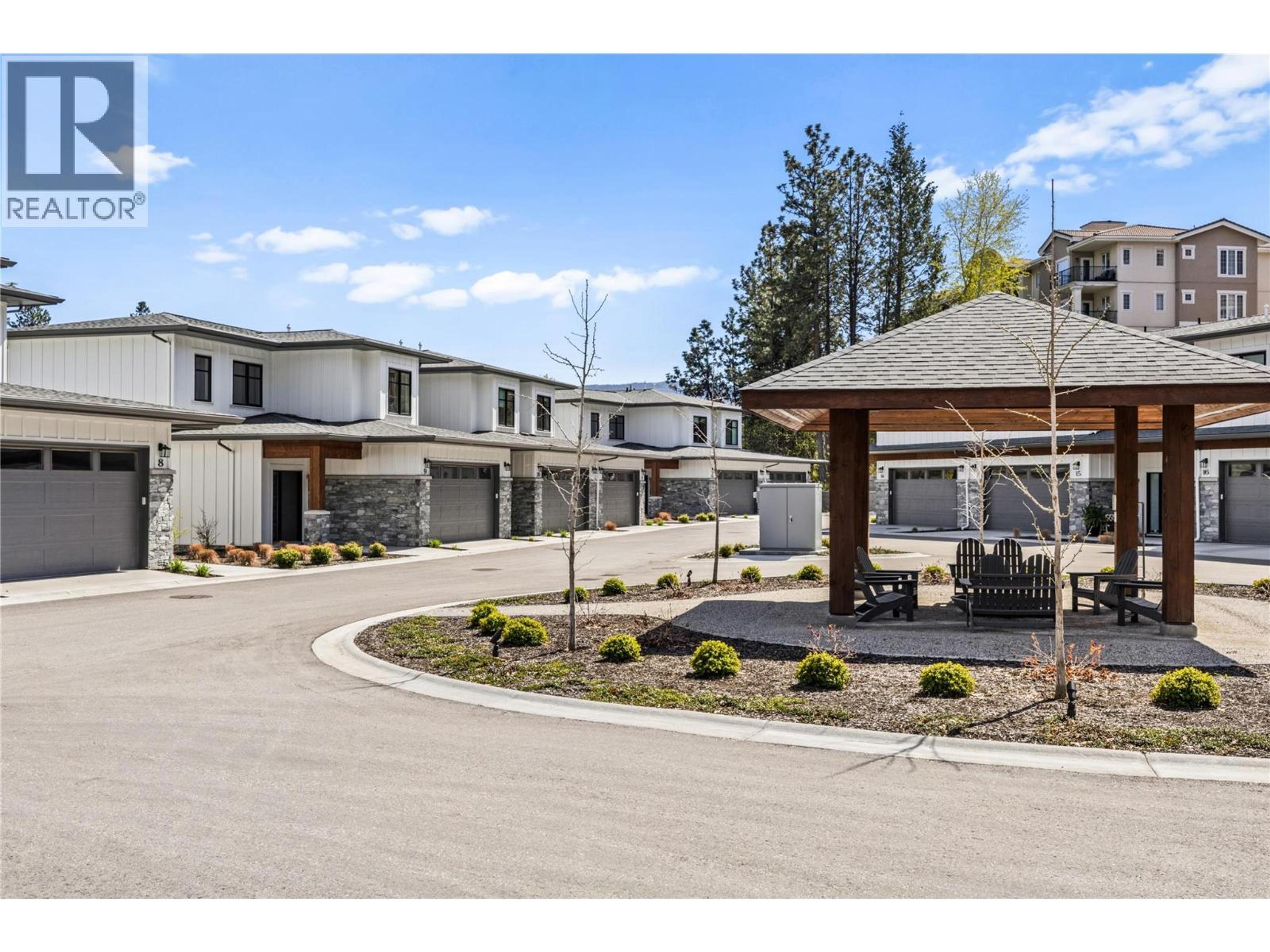 1979 Country Club Drive, Kelowna - Exteriors - Full Complex View - Photo 5