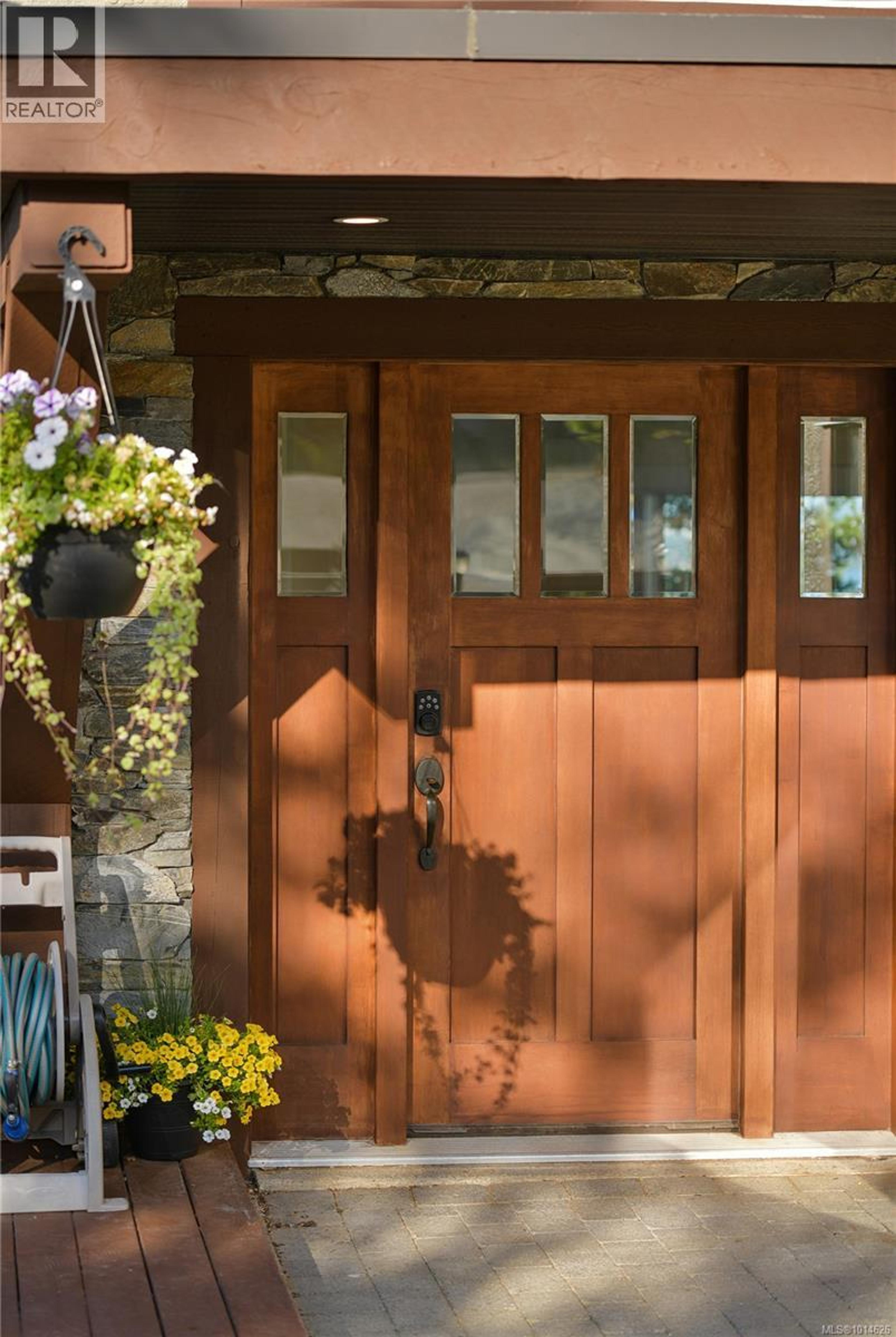 3411 Karger Terr, Colwood - Exteriors - Photo 1