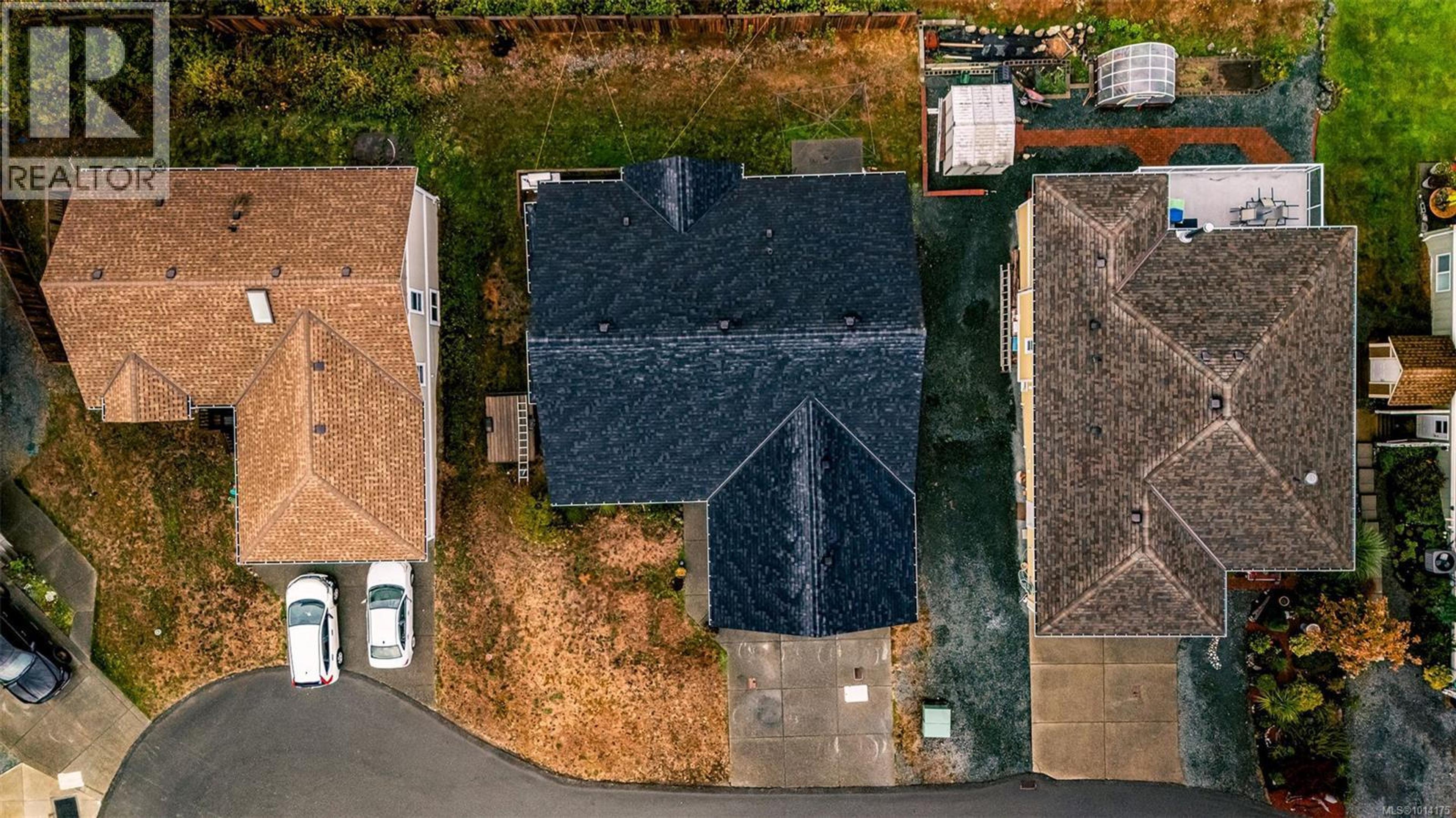 1711 Chaplin St, Crofton - Exteriors - Full Complex View, Drone/Aerial View - Photo 4