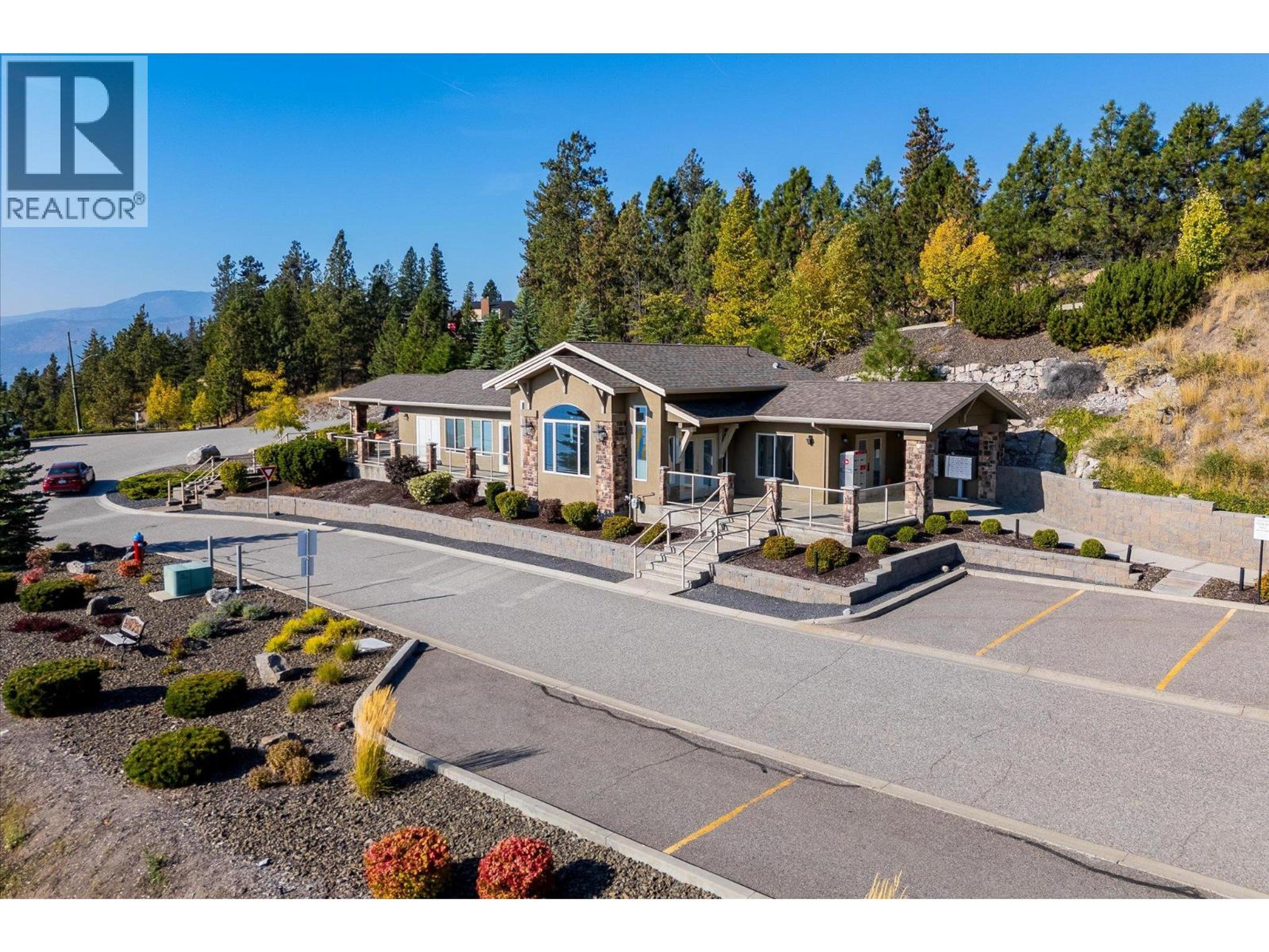 5165 Trepanier Bench Road, Peachland - Exteriors - Drone/Aerial View - Photo 4