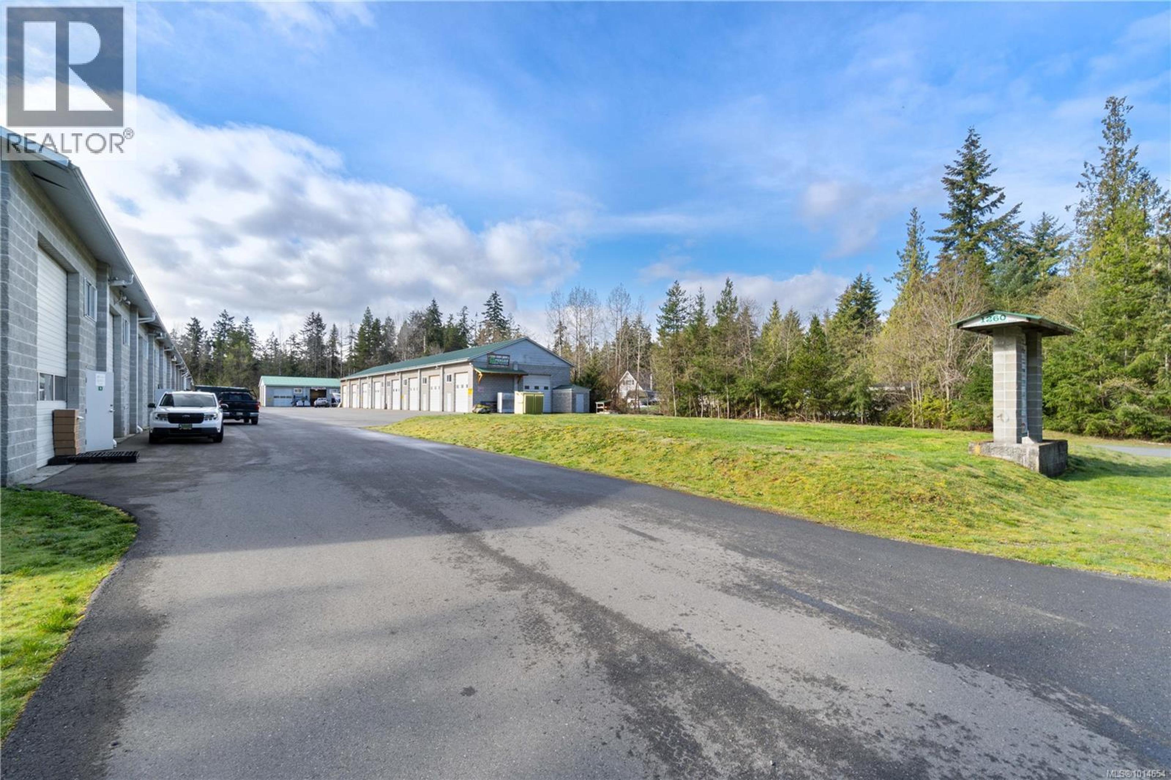1260 Fair Rd, Parksville - Exteriors - Full Complex View - Photo 4