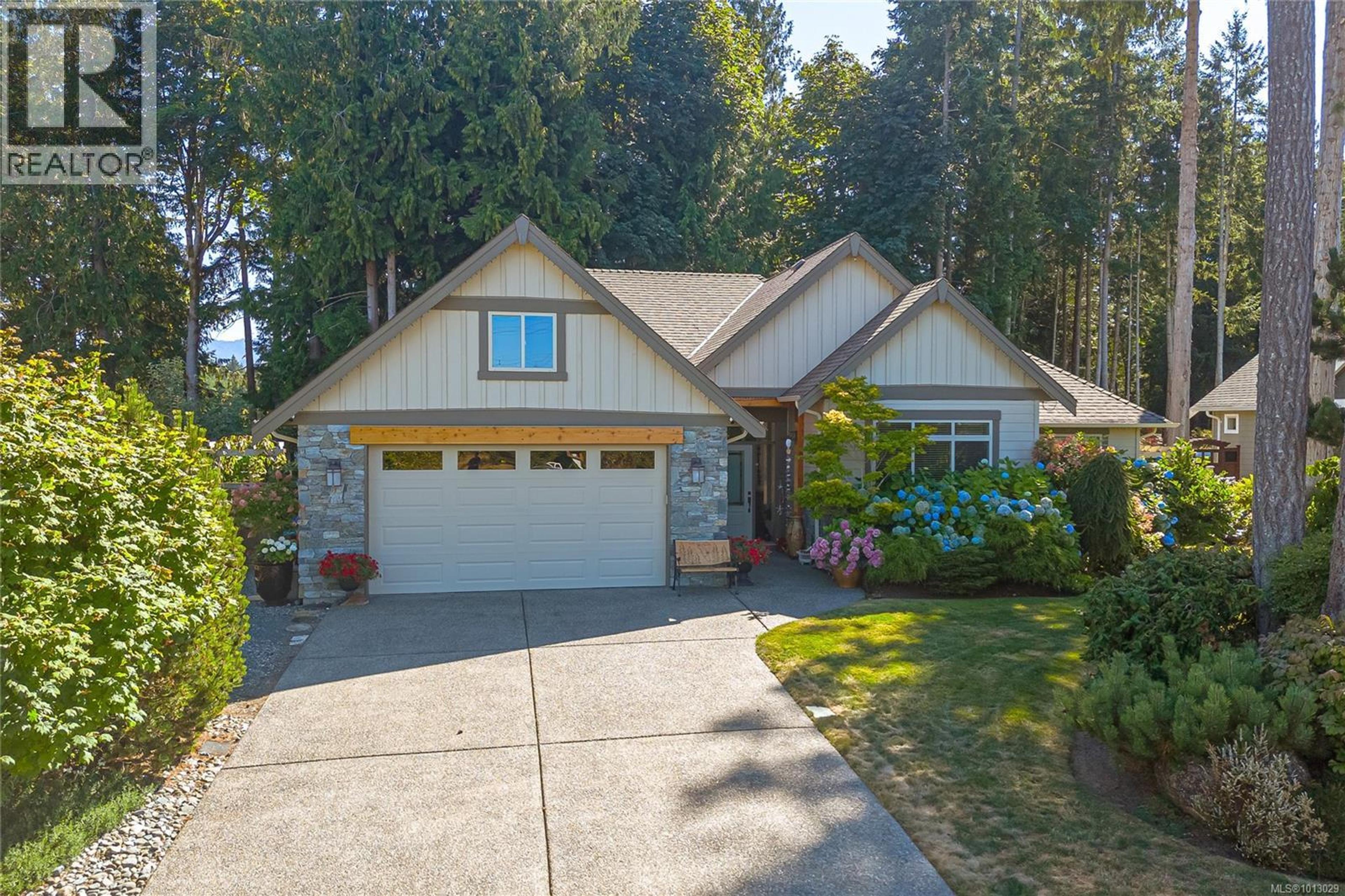 3888 Creekside Dr, Bowser - Exteriors - Photo 4