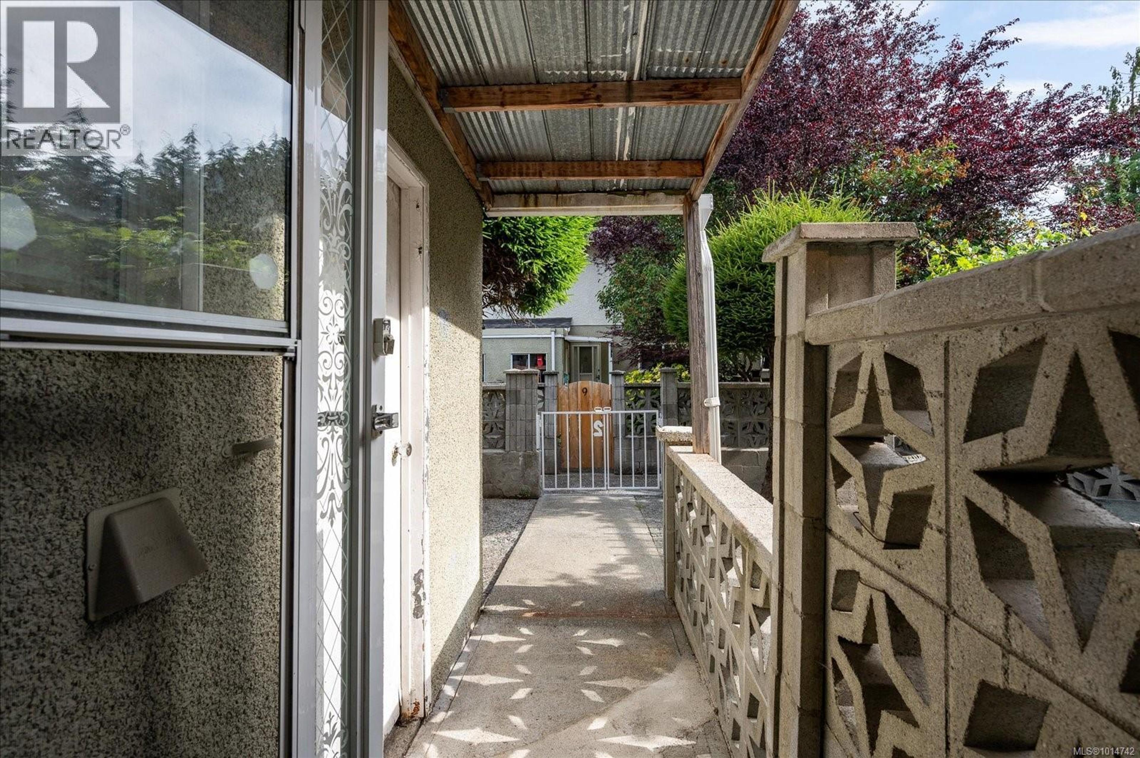 1656 Meredith Rd, Nanaimo - Exteriors - Photo 1