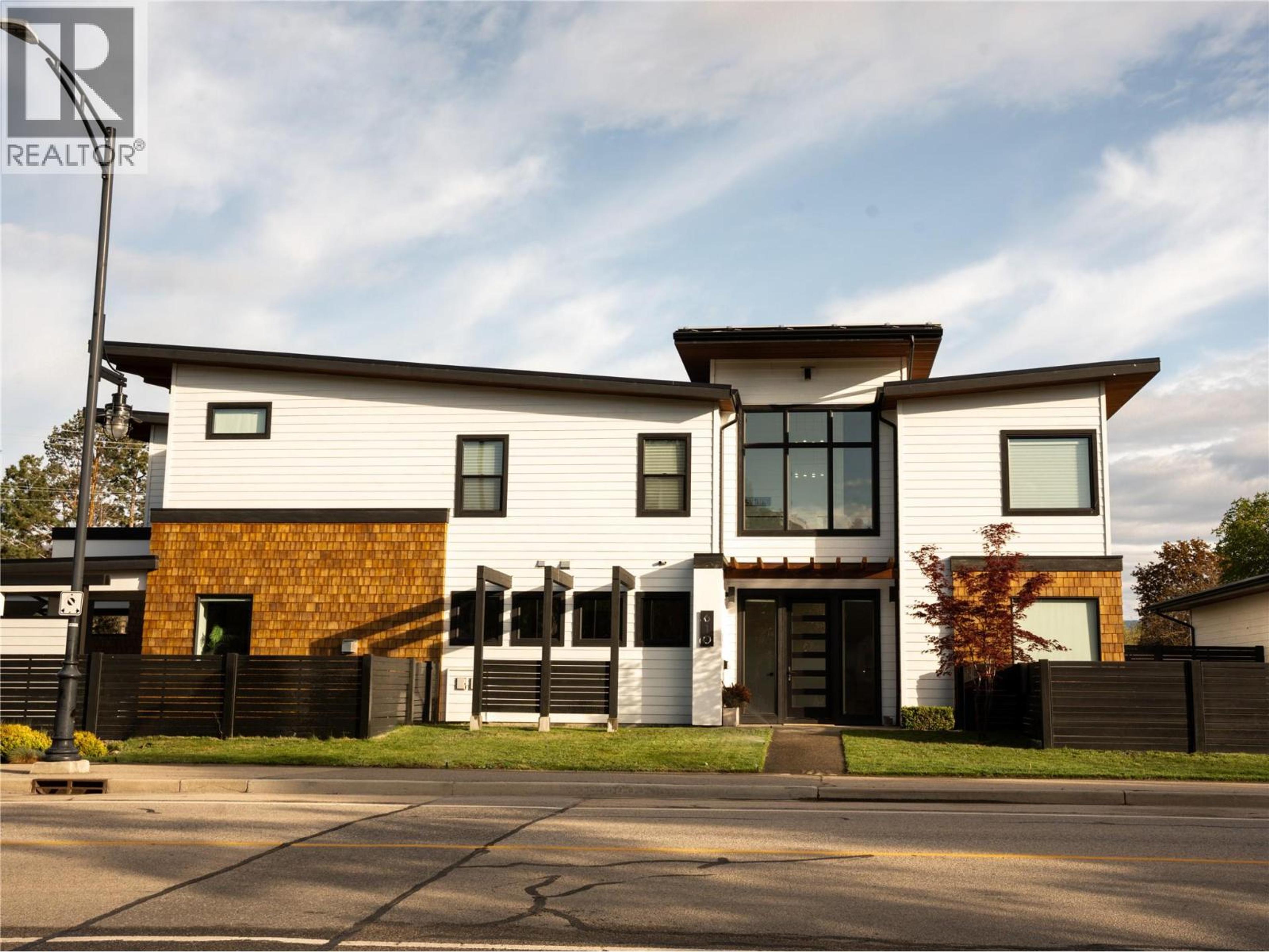 610 Barrera Road, Kelowna - Exteriors - Full Complex View - Photo 2