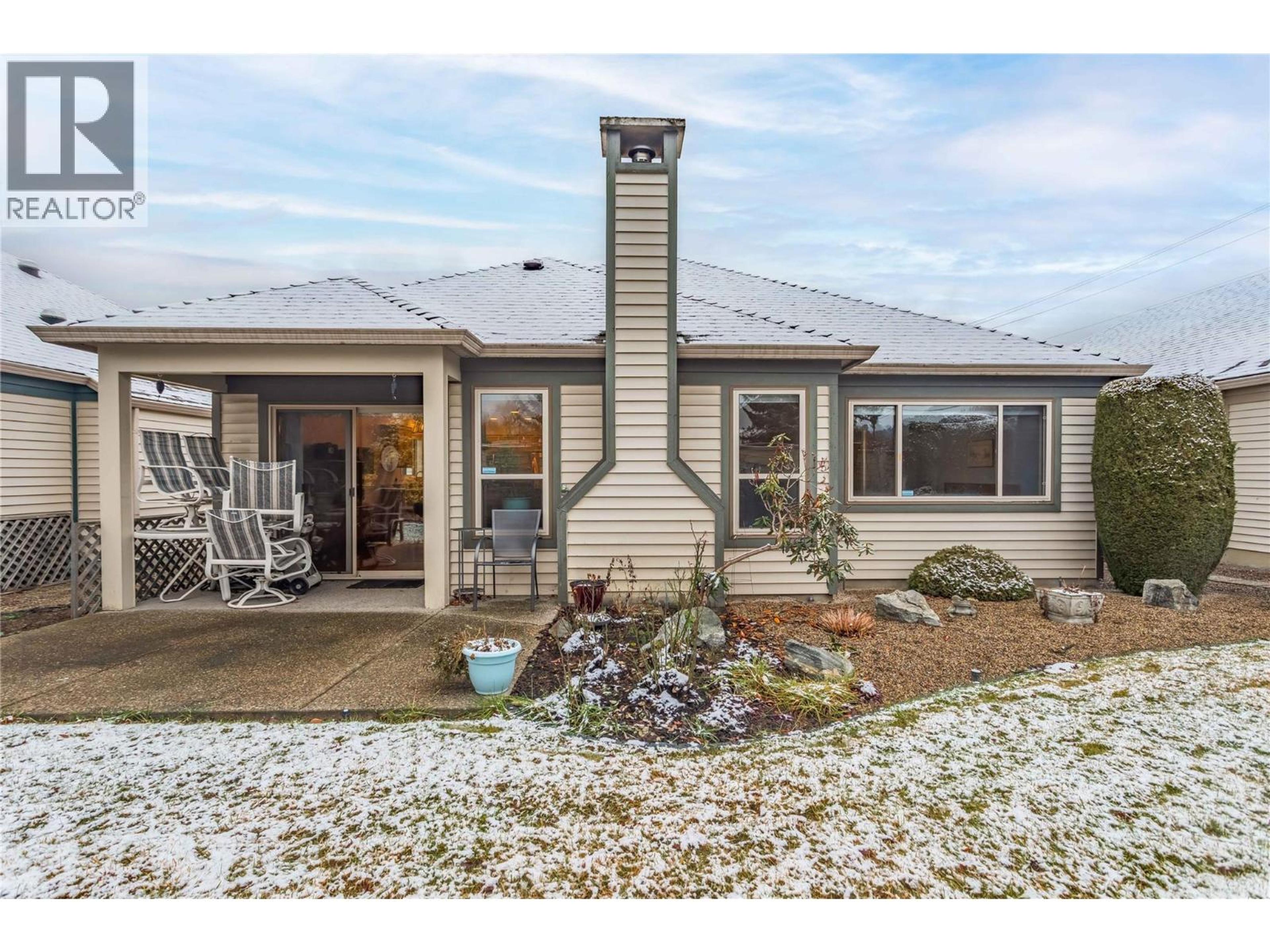 550 Yates Road, Kelowna - Exteriors - Photo 9