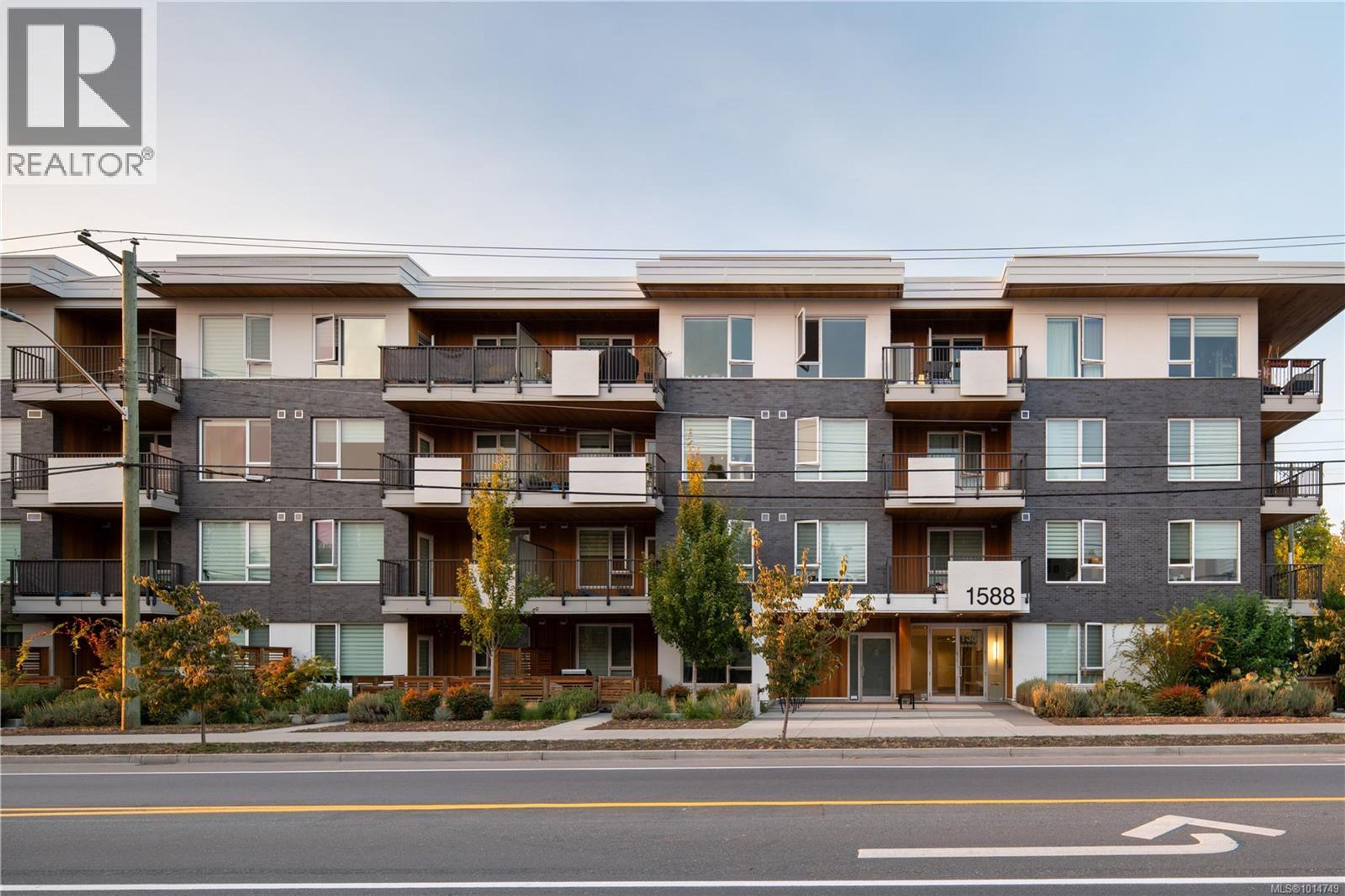 1588 North Dairy Rd, Saanich - Exteriors - Full Complex View - Photo 1