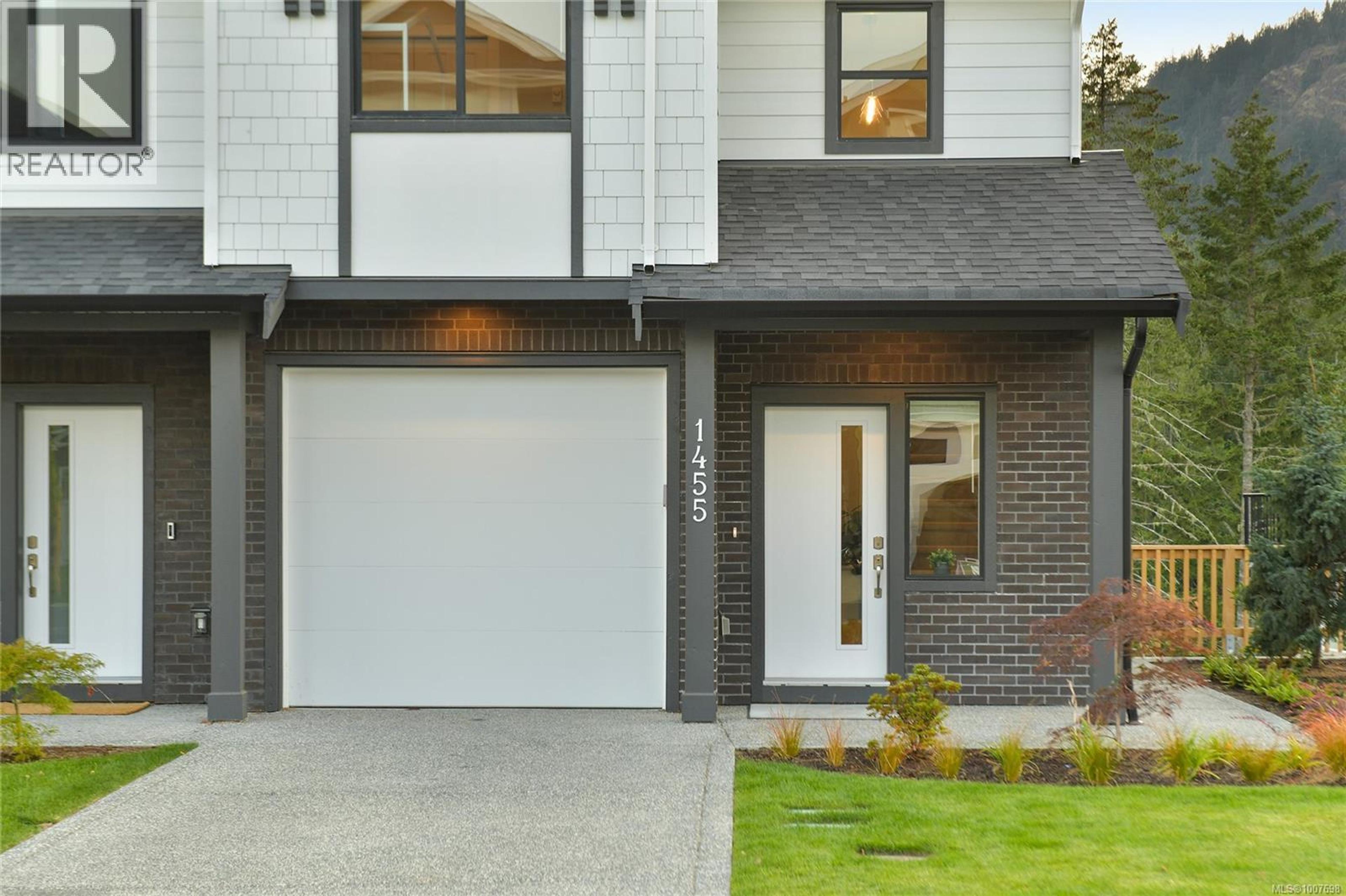 1455 Atlas Dr, Langford - Exteriors - Photo 3