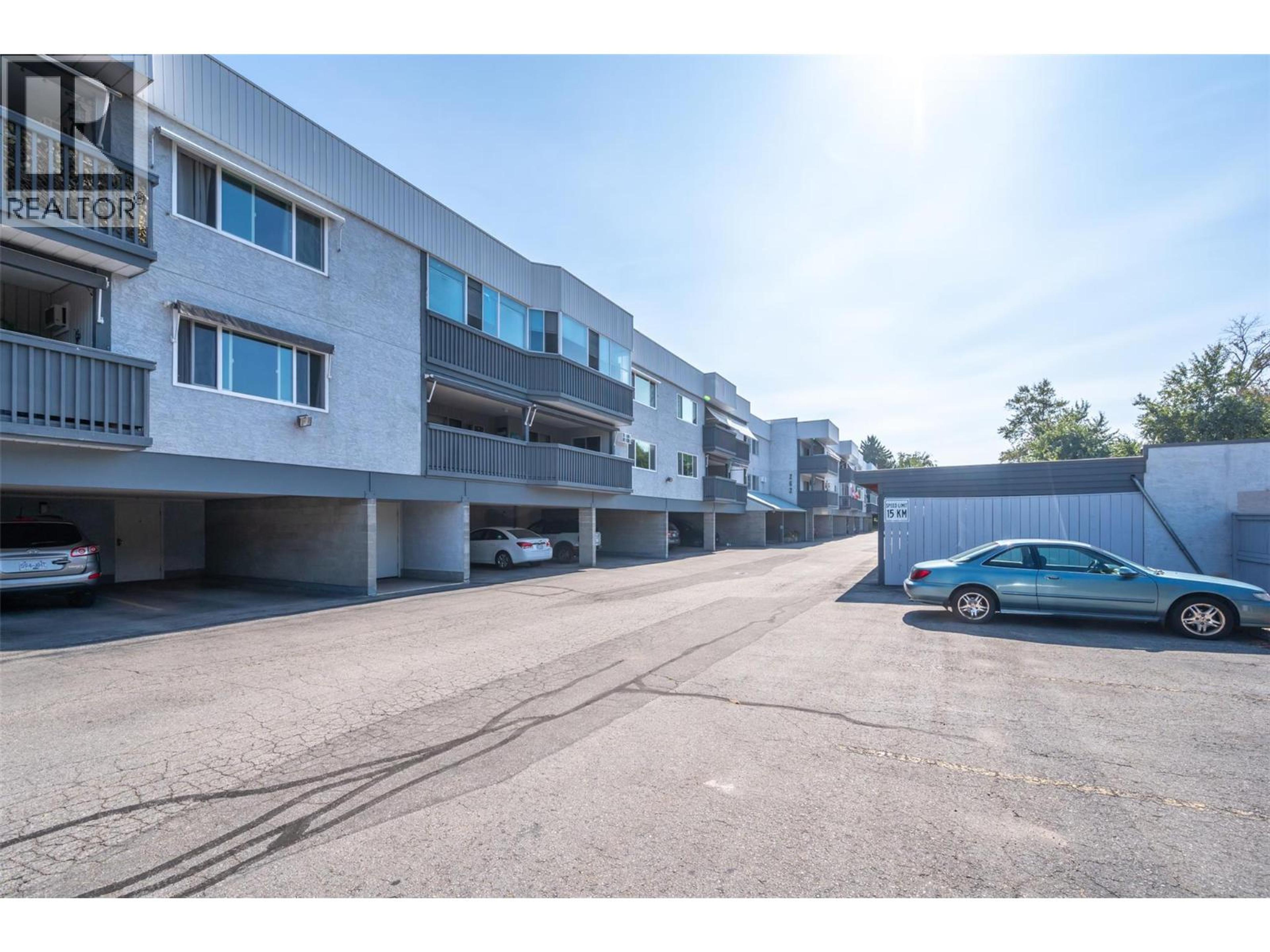 262 Kinney Avenue, Penticton - Exteriors - Full Complex View - Photo 4