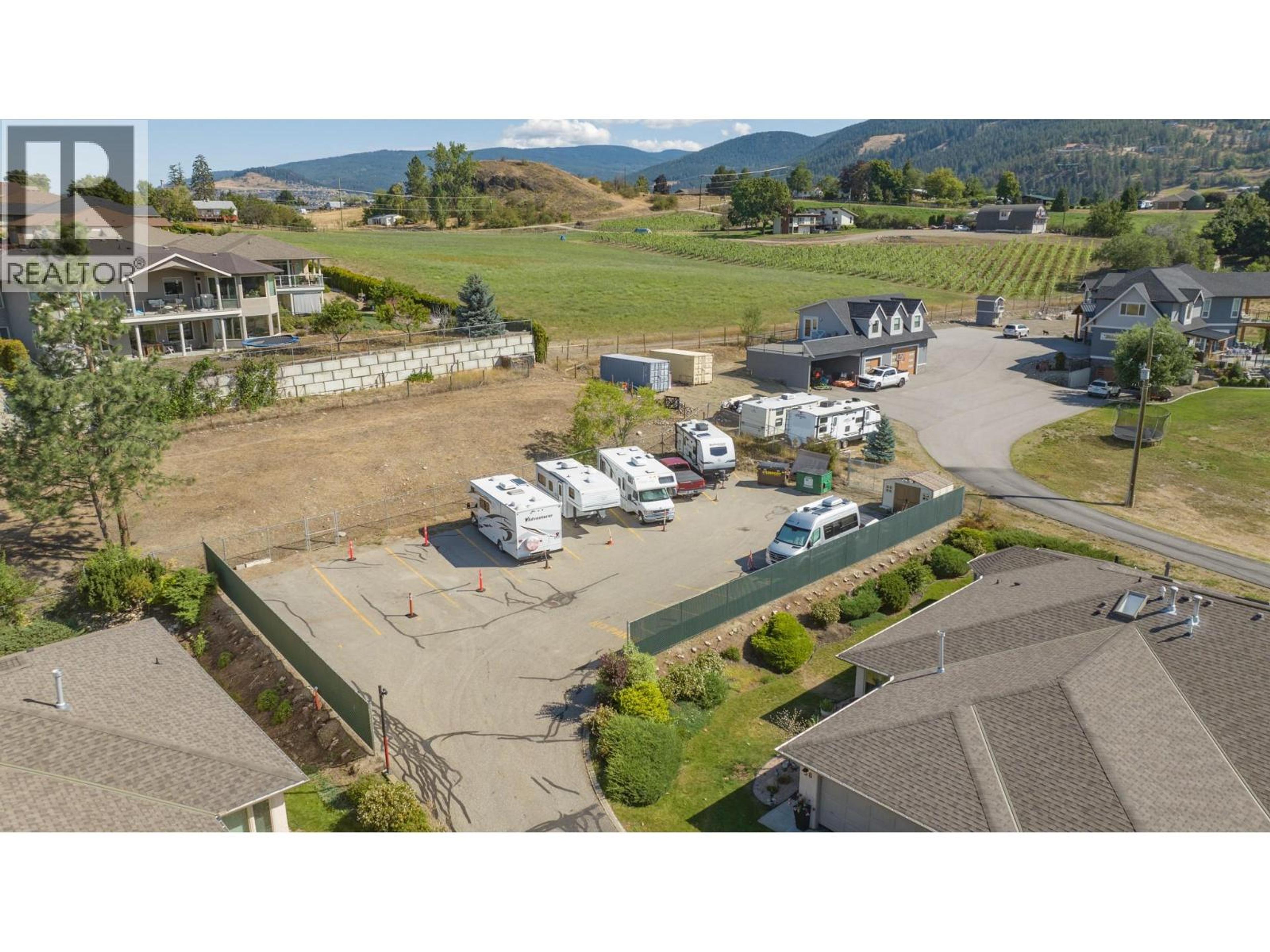 1001 30 Avenue, Vernon - Exteriors - Full Complex View, Drone/Aerial View - Photo 5