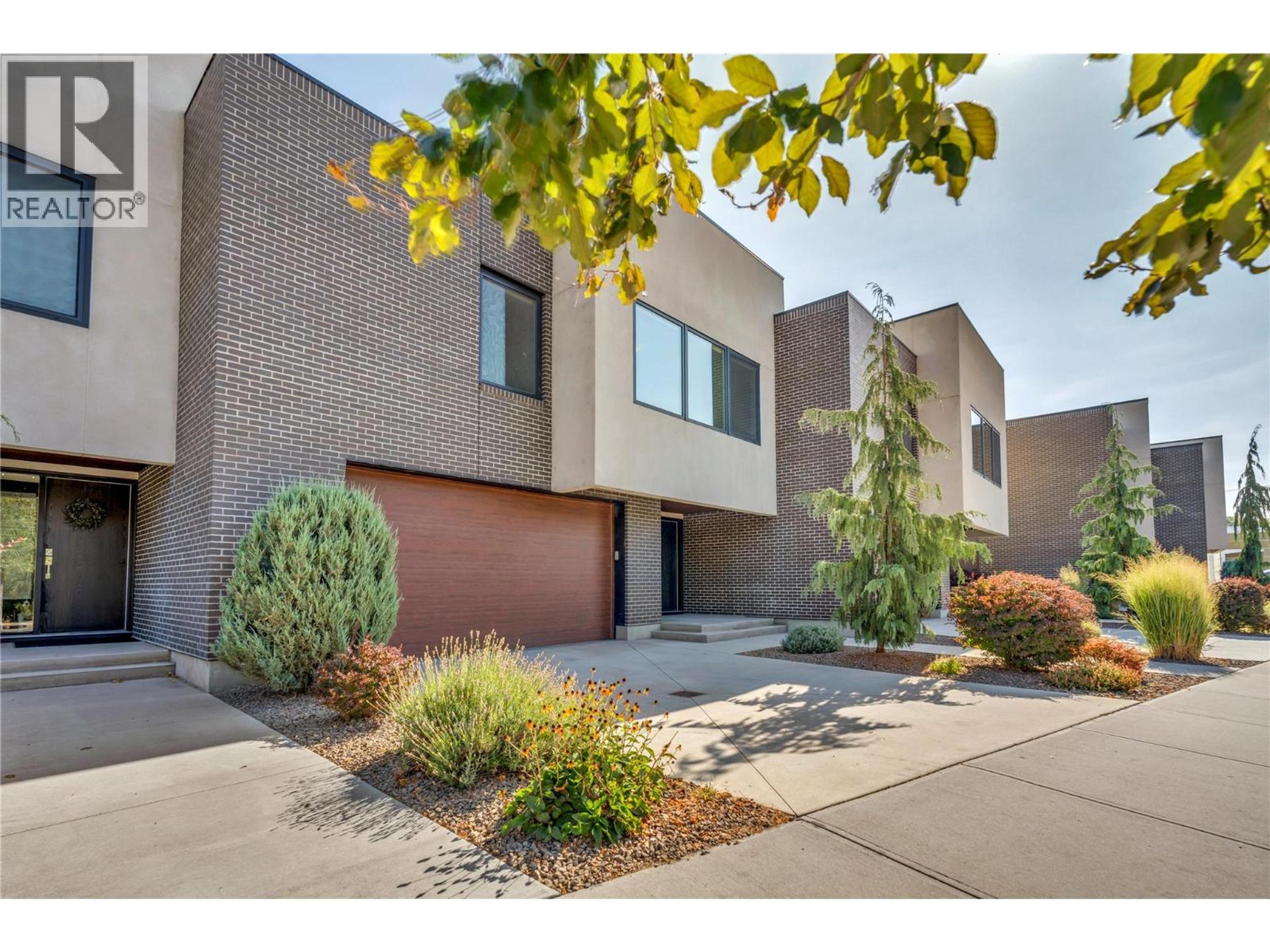 166 Power Street, Penticton - Exteriors - Full Complex View - Photo 1