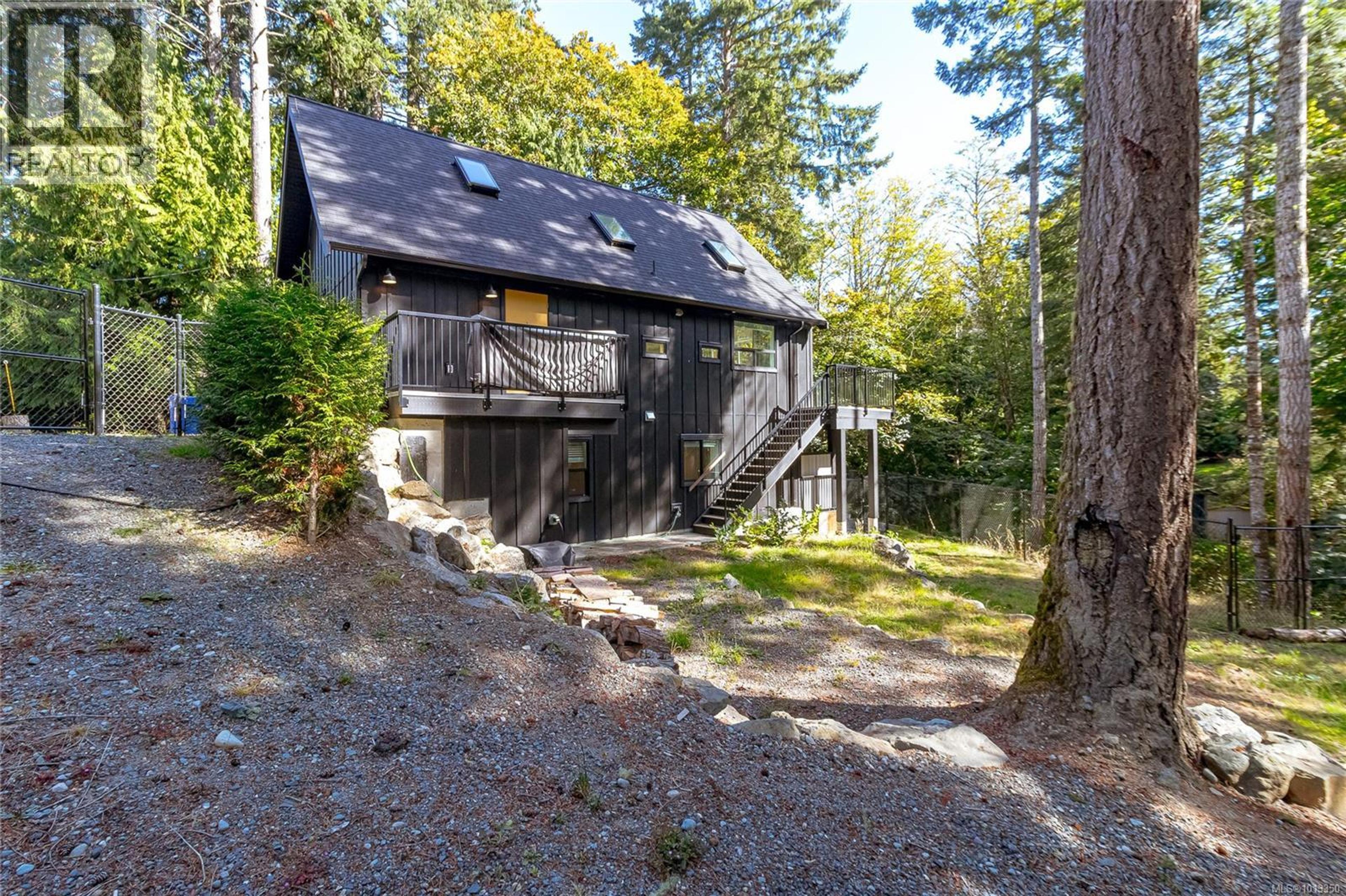6301 Quail Peak Pl, Sooke - Exteriors - Photo 1