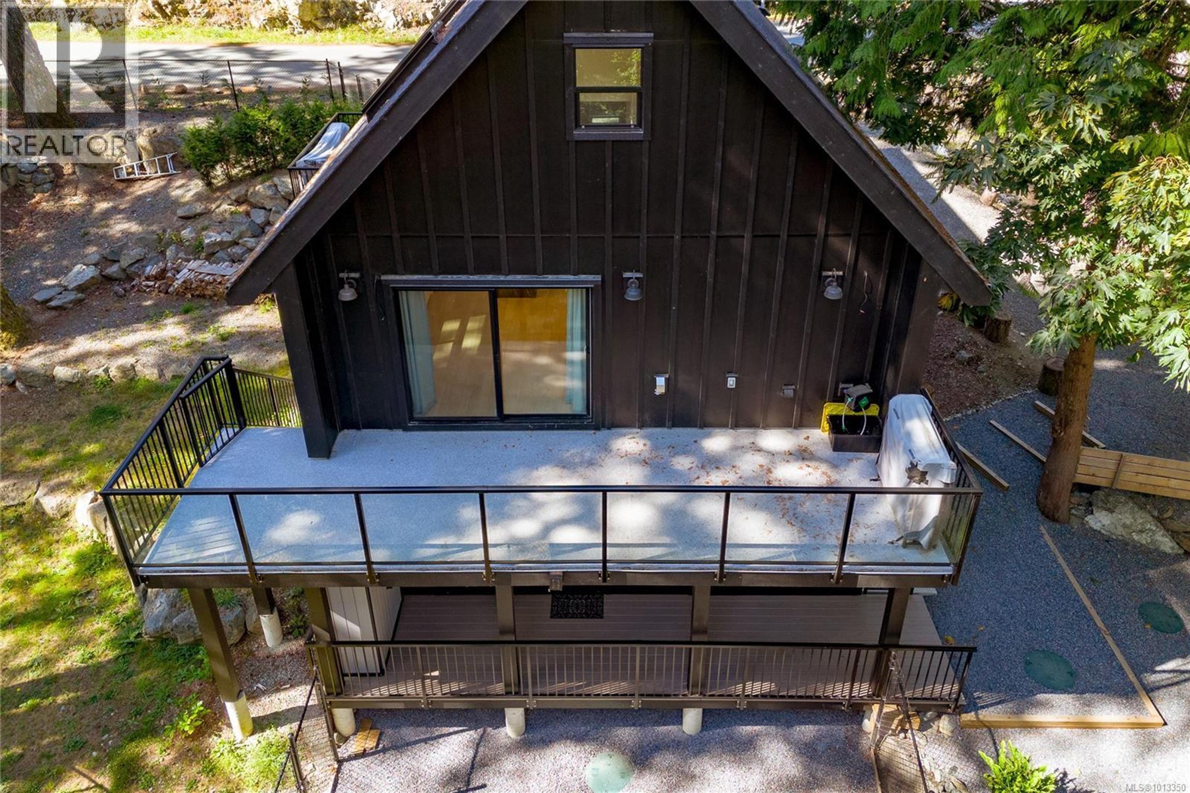 6301 Quail Peak Pl, Sooke - Exteriors - Drone/Aerial View - Photo 11