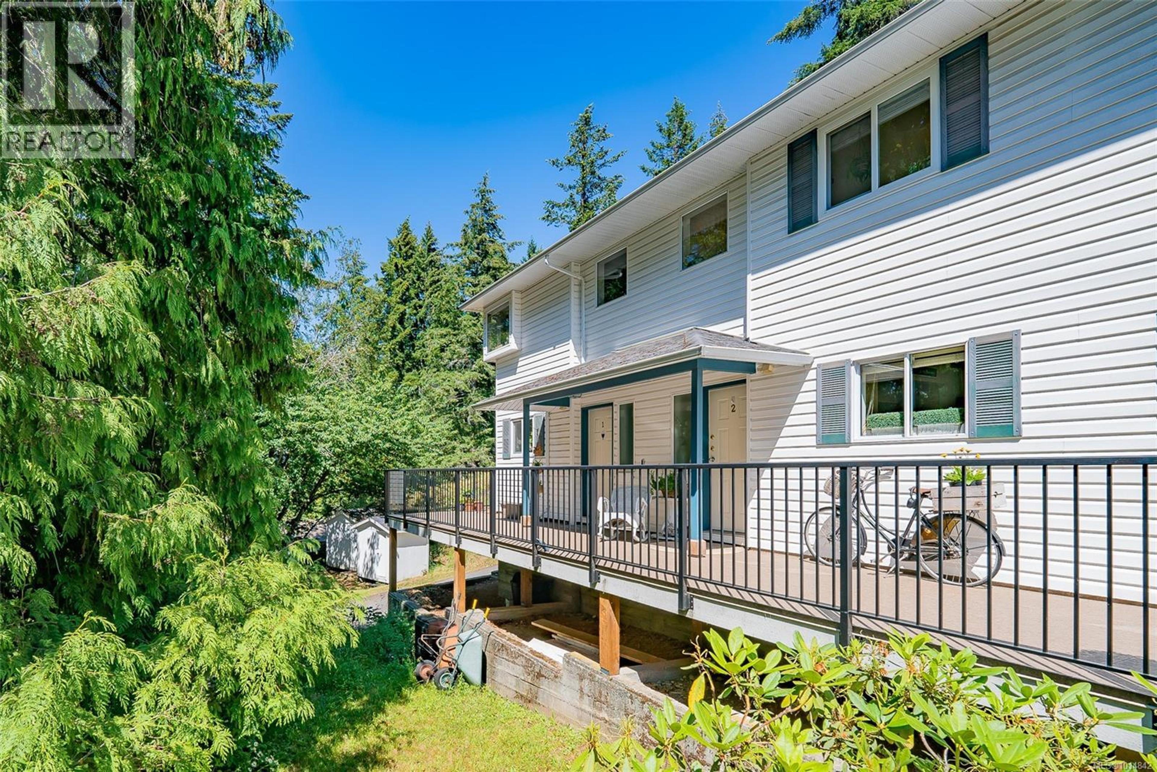 3470 Hillside Ave, Nanaimo - Exteriors - Photo 4