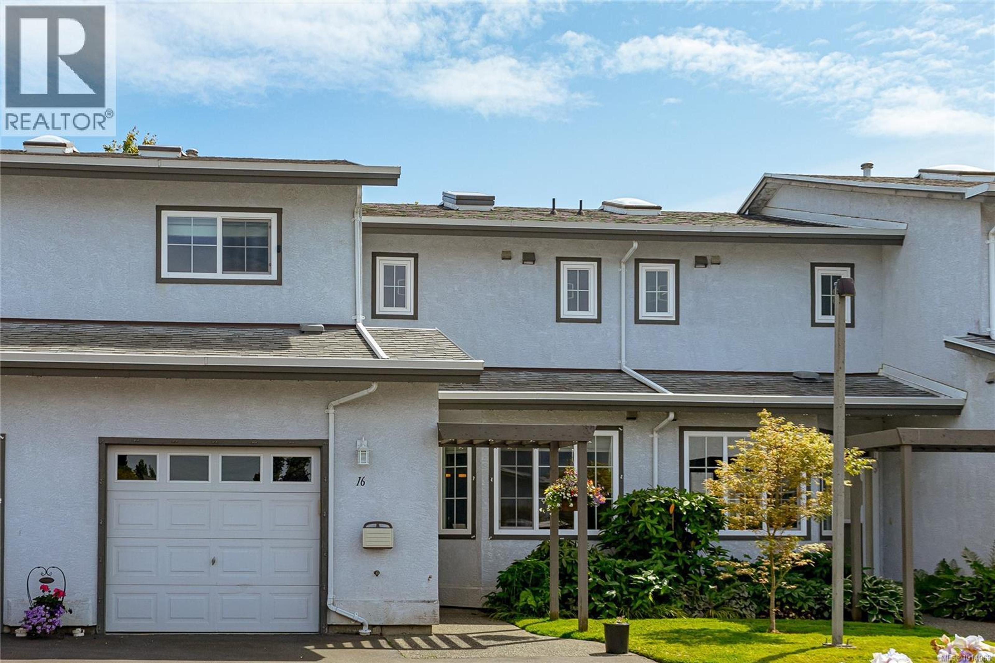 2115 Amelia Ave, Sidney - Exteriors - Photo 1