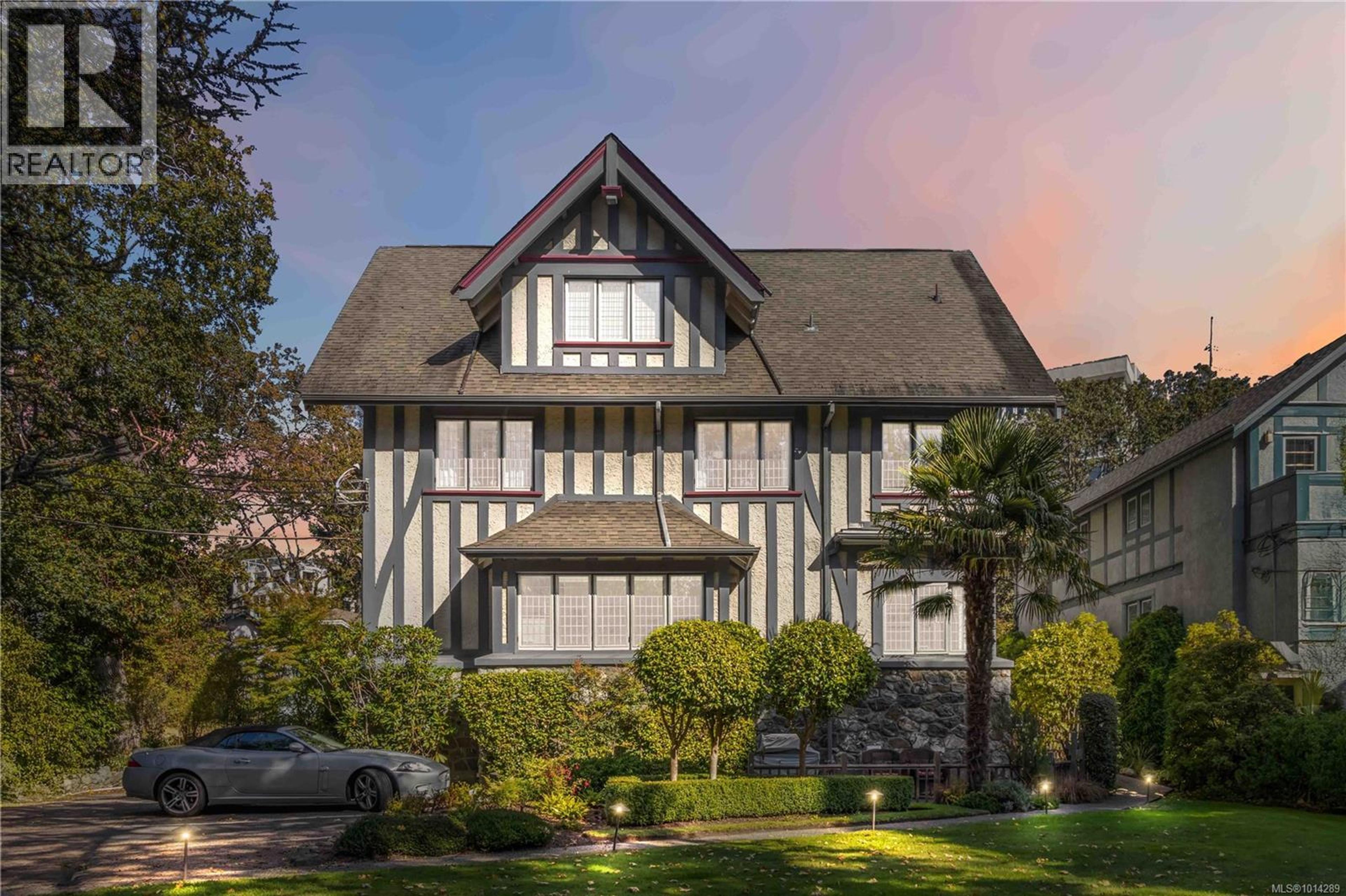 349 Foul Bay Rd, Victoria - Exteriors - Photo 5