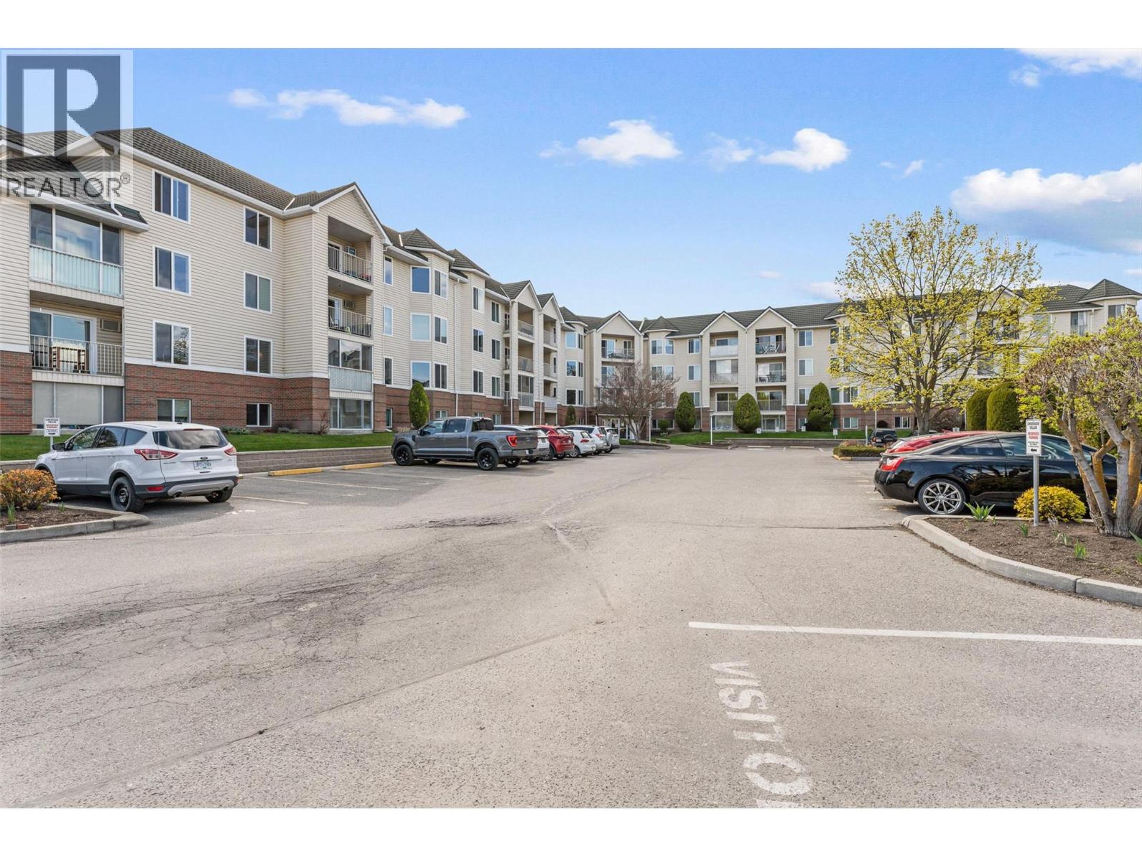 769 K.L.O. Road, Kelowna - Exteriors - Full Complex View - Photo 2